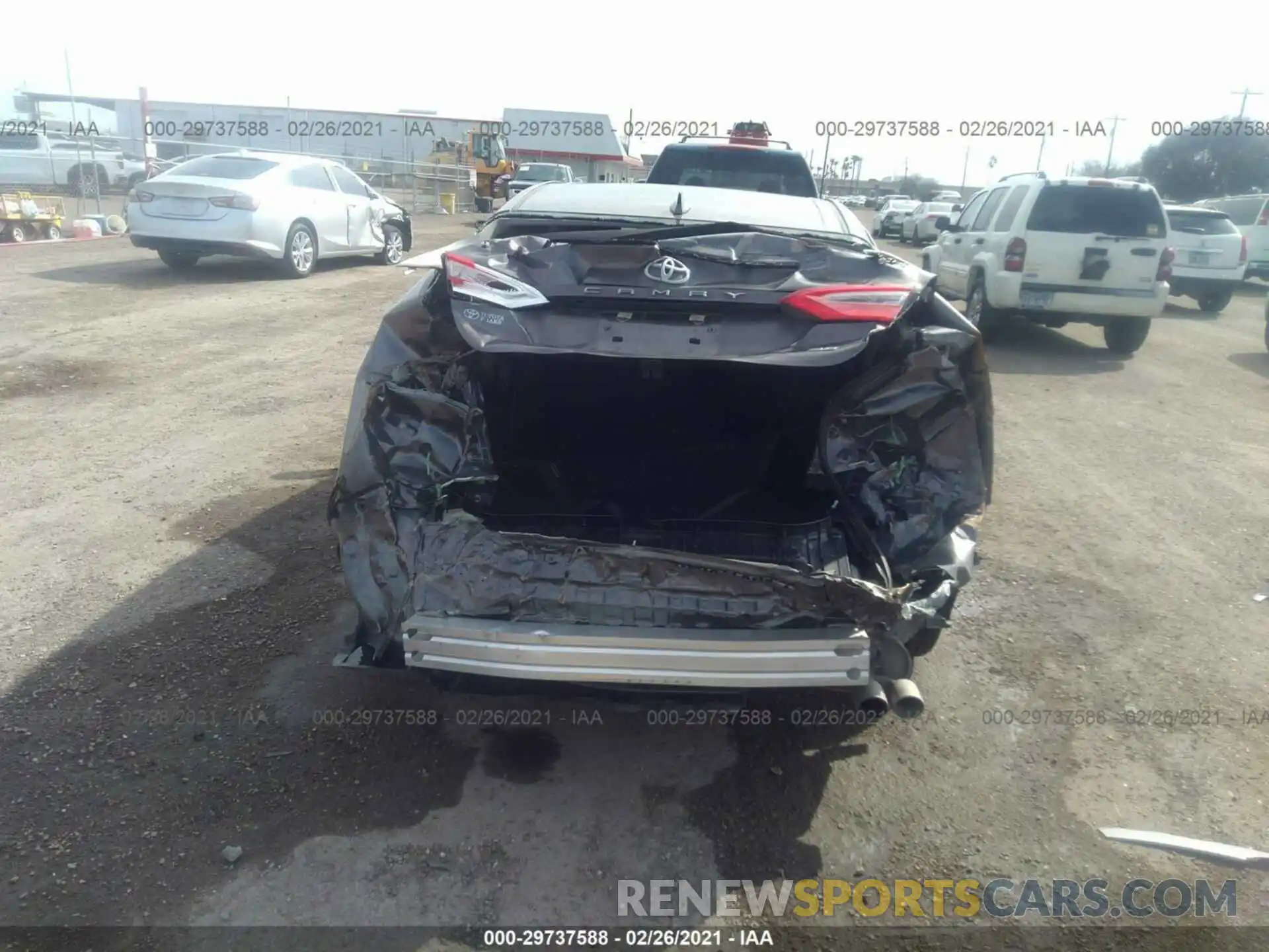 6 Photograph of a damaged car 4T1G11AK0LU367135 TOYOTA CAMRY 2020