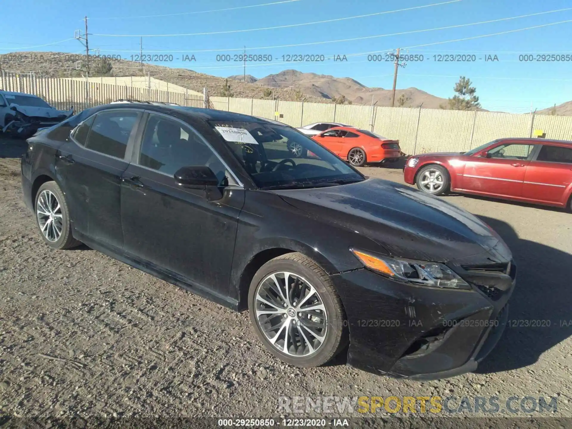 1 Photograph of a damaged car 4T1G11AK0LU368429 TOYOTA CAMRY 2020