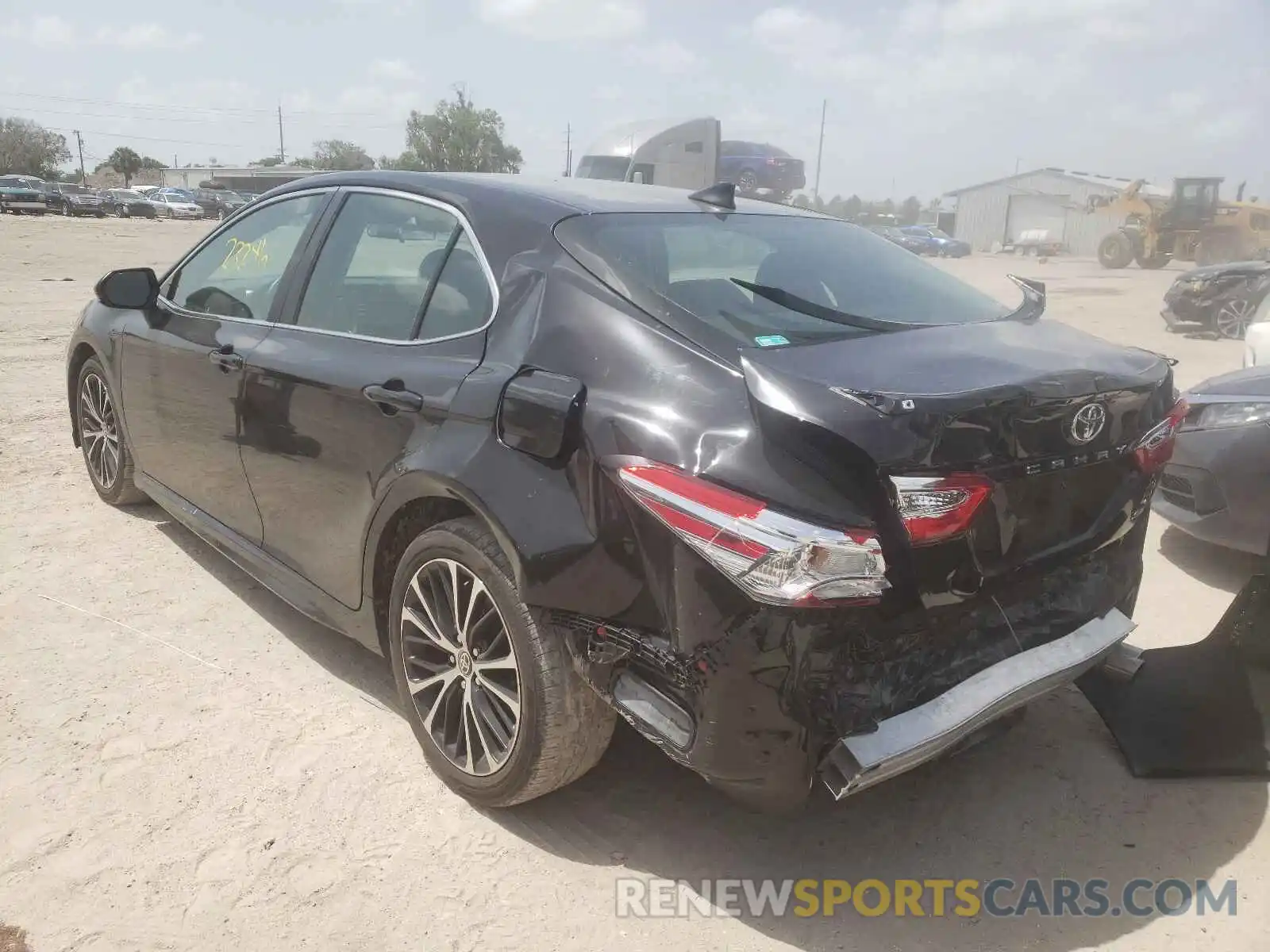 3 Photograph of a damaged car 4T1G11AK0LU371637 TOYOTA CAMRY 2020