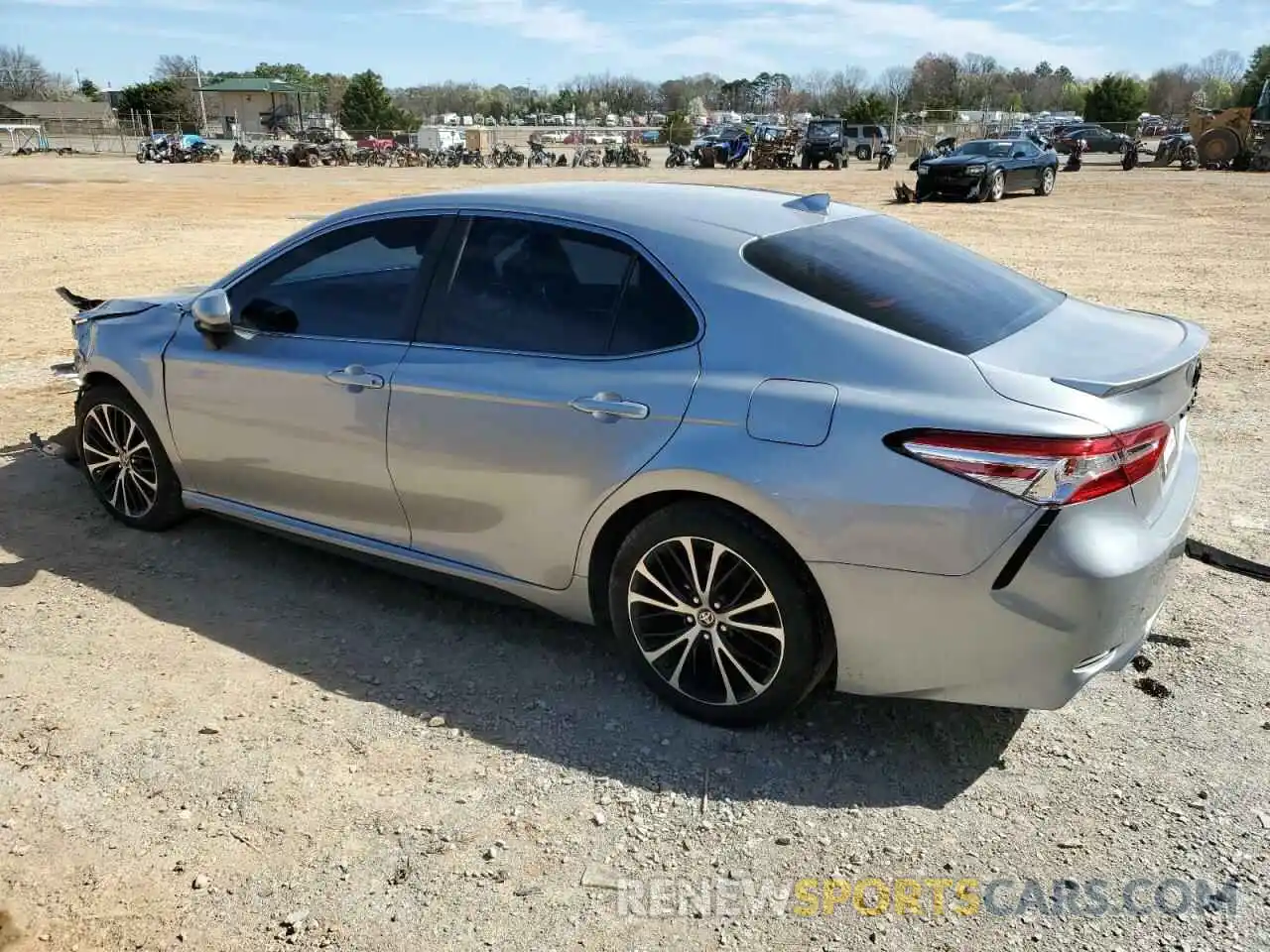 2 Photograph of a damaged car 4T1G11AK0LU381715 TOYOTA CAMRY 2020