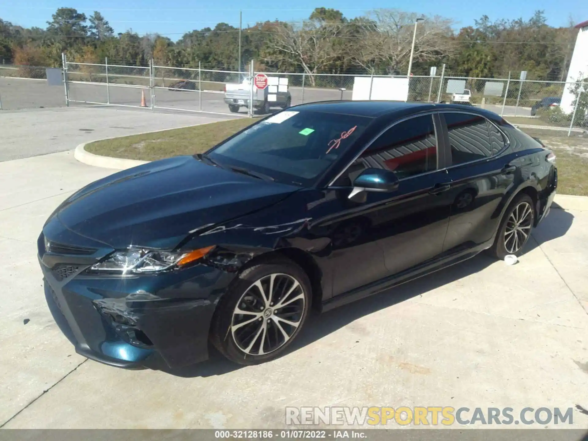 2 Photograph of a damaged car 4T1G11AK0LU393315 TOYOTA CAMRY 2020