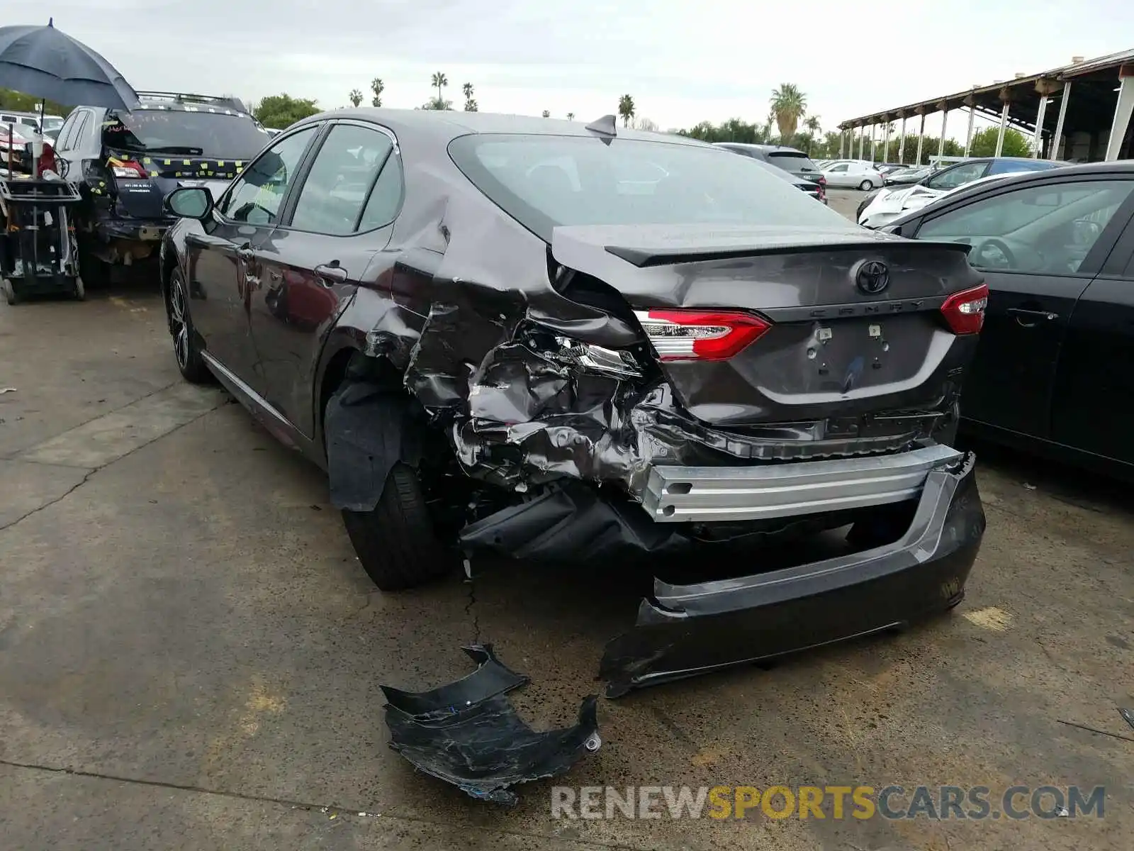 9 Photograph of a damaged car 4T1G11AK0LU398255 TOYOTA CAMRY 2020