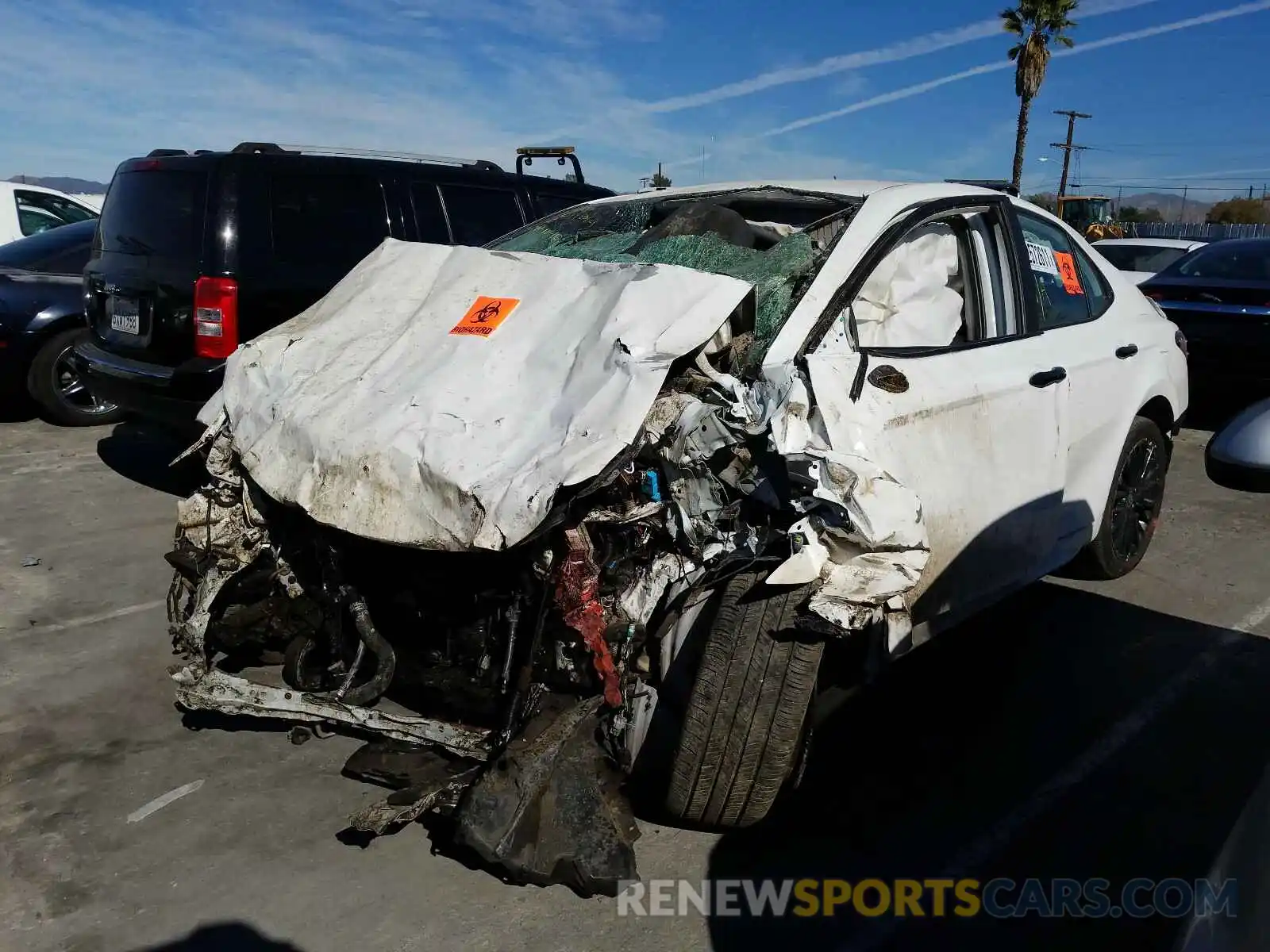 2 Photograph of a damaged car 4T1G11AK0LU401140 TOYOTA CAMRY 2020