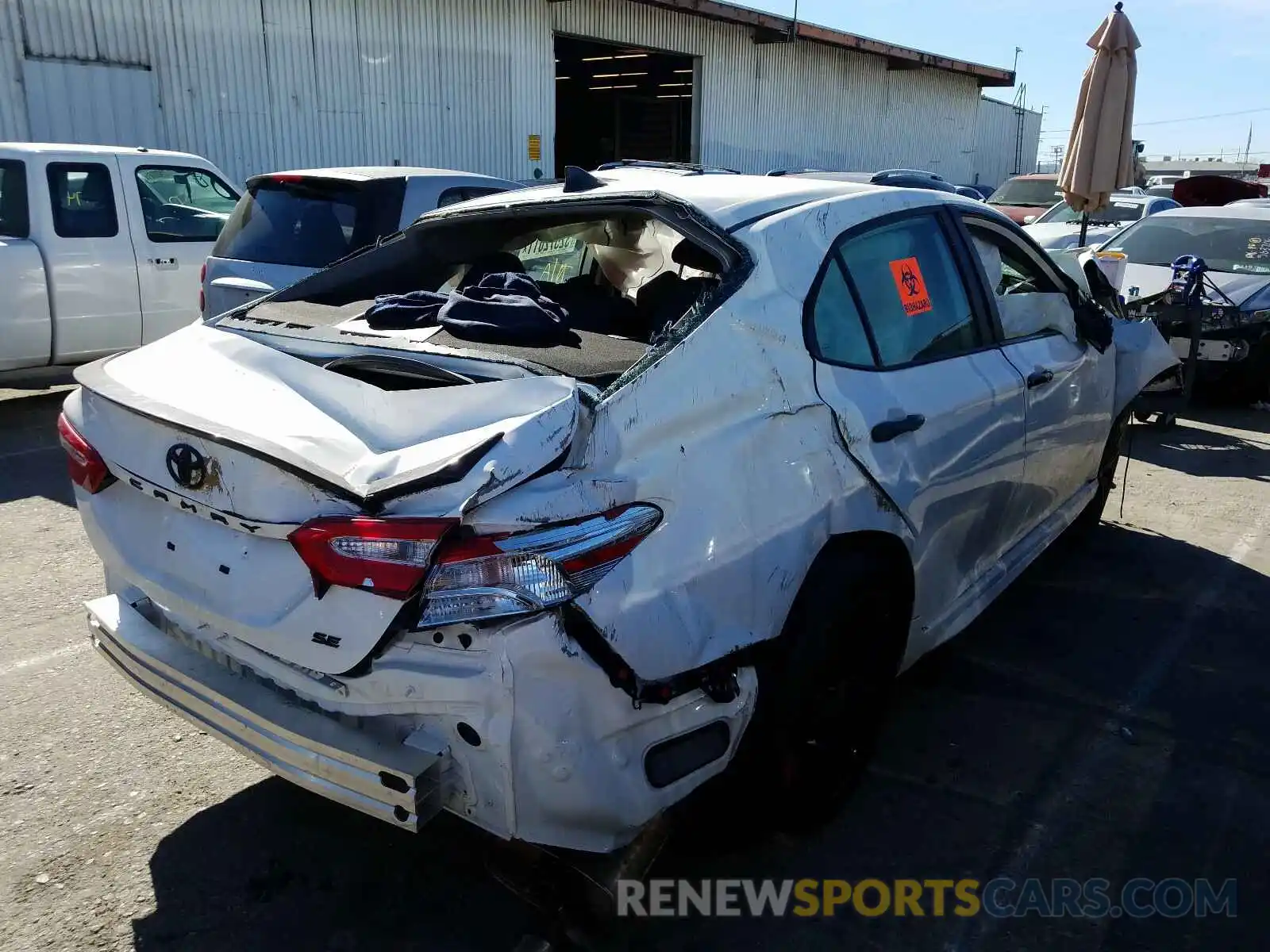 4 Photograph of a damaged car 4T1G11AK0LU401140 TOYOTA CAMRY 2020