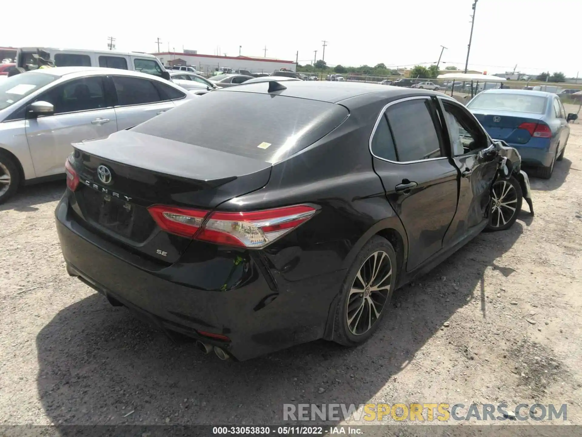 4 Photograph of a damaged car 4T1G11AK0LU502551 TOYOTA CAMRY 2020