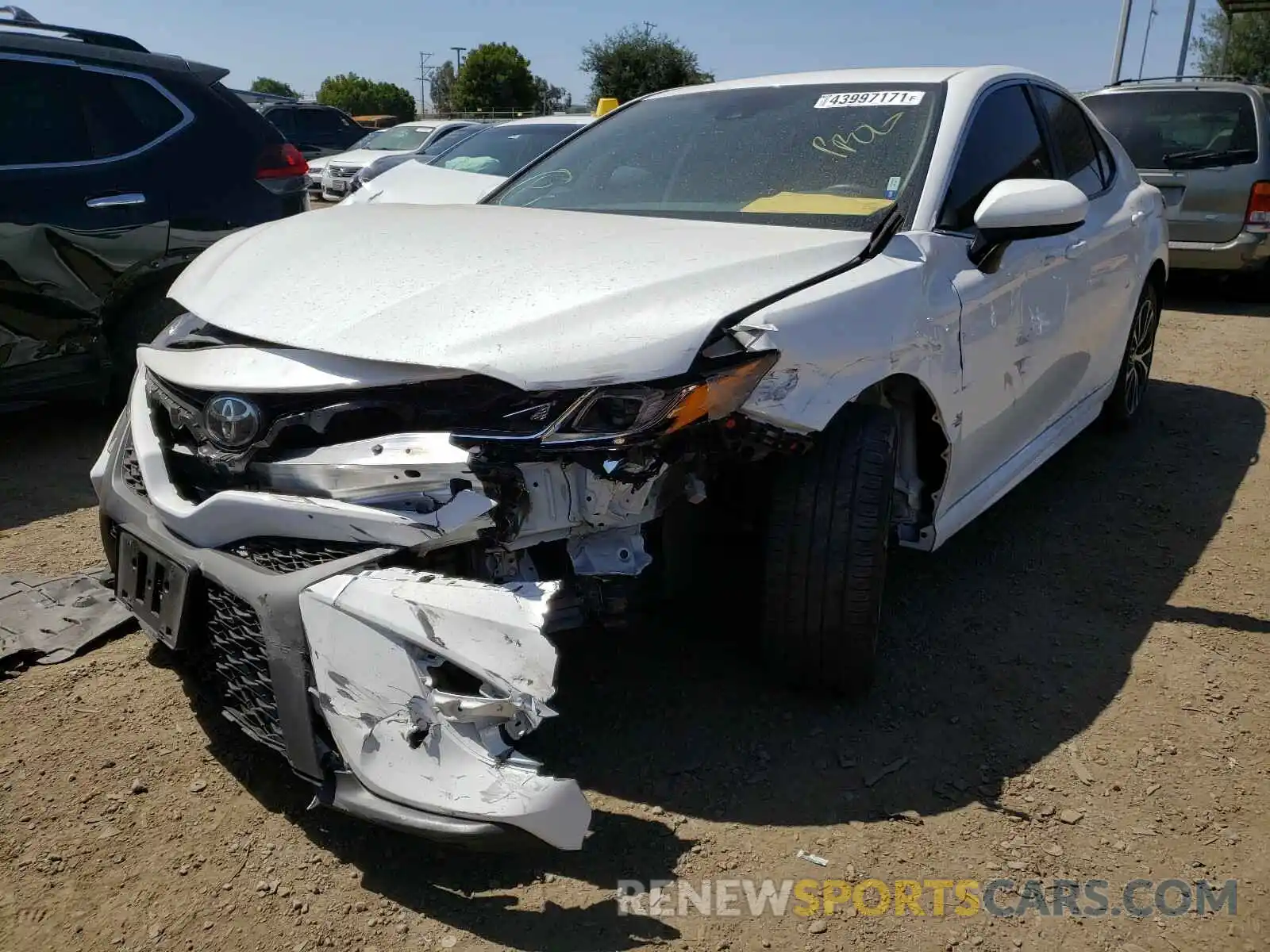 9 Photograph of a damaged car 4T1G11AK0LU505868 TOYOTA CAMRY 2020