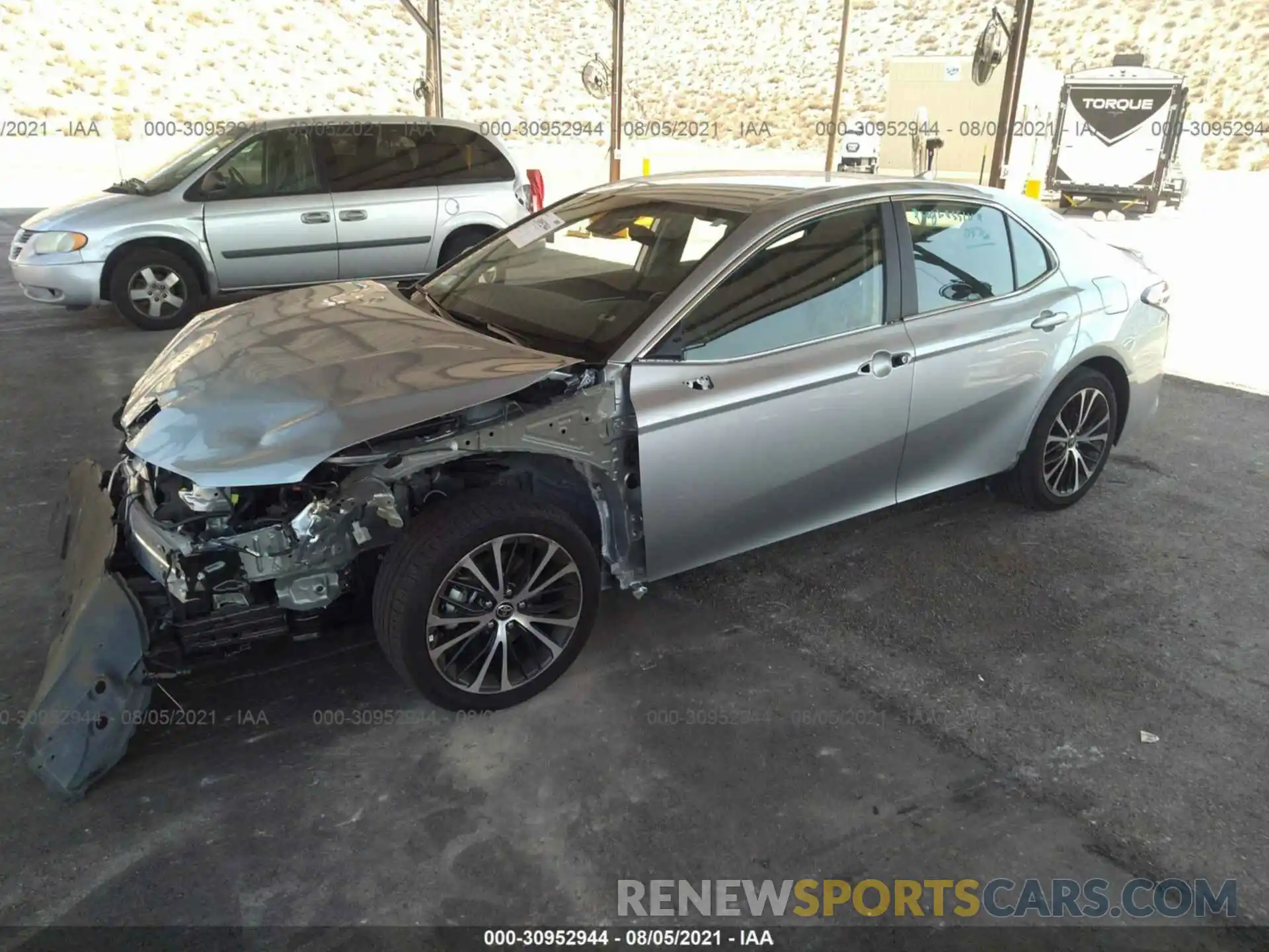 2 Photograph of a damaged car 4T1G11AK0LU507023 TOYOTA CAMRY 2020