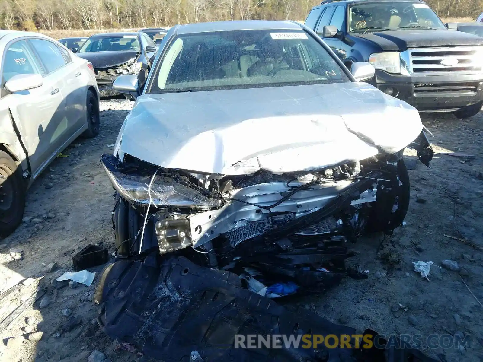 9 Photograph of a damaged car 4T1G11AK0LU507104 TOYOTA CAMRY 2020