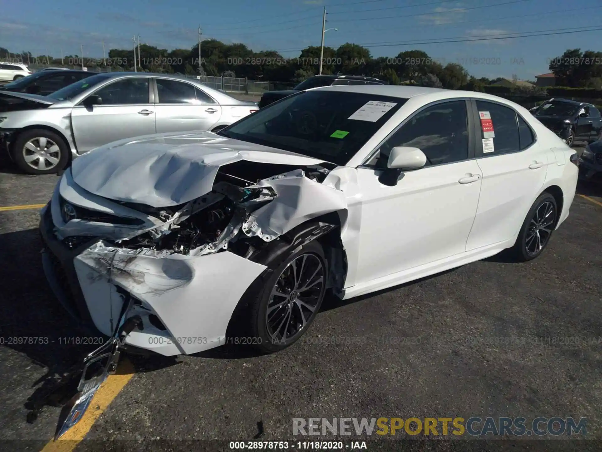 2 Photograph of a damaged car 4T1G11AK0LU507233 TOYOTA CAMRY 2020