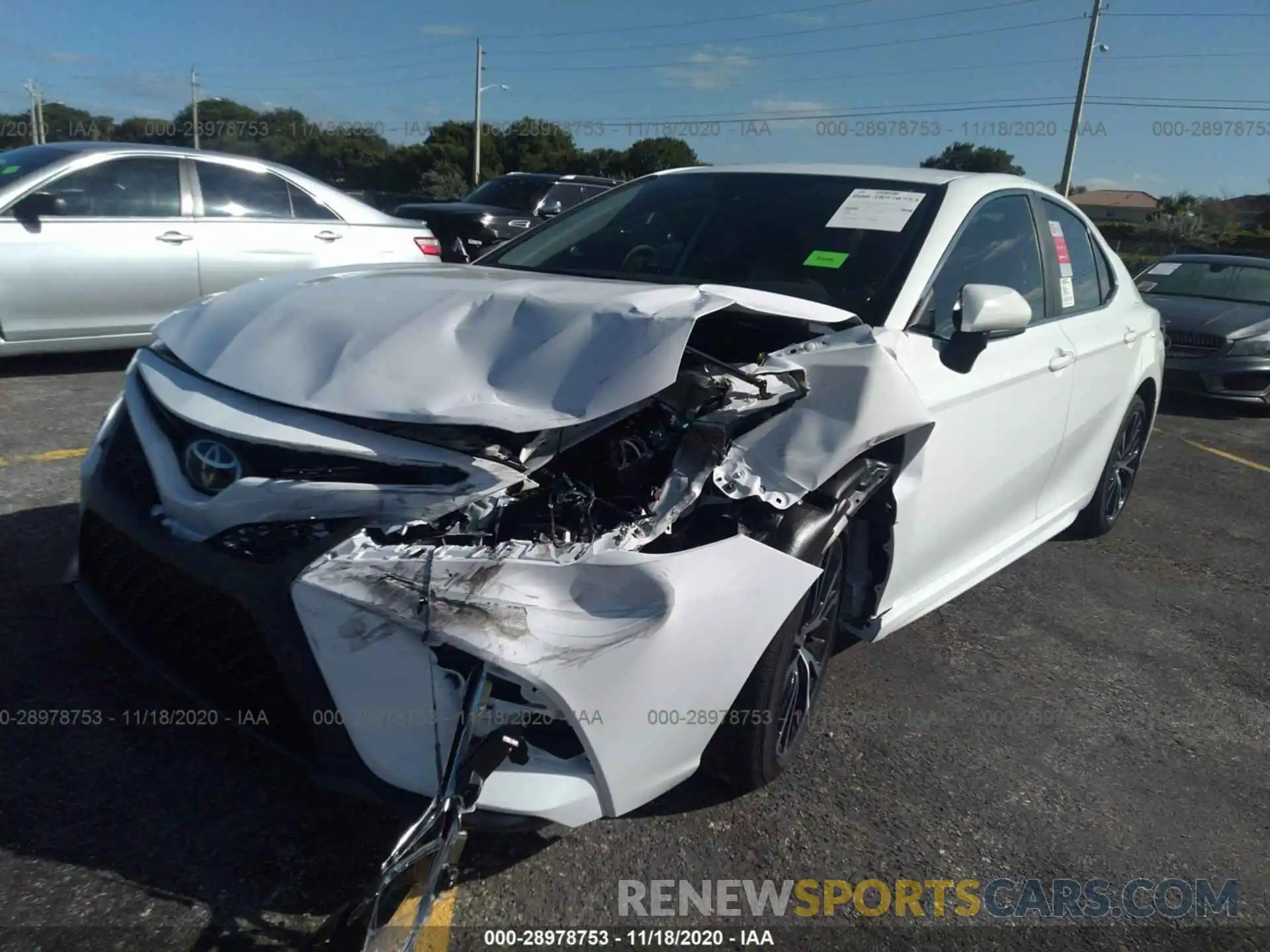 6 Photograph of a damaged car 4T1G11AK0LU507233 TOYOTA CAMRY 2020