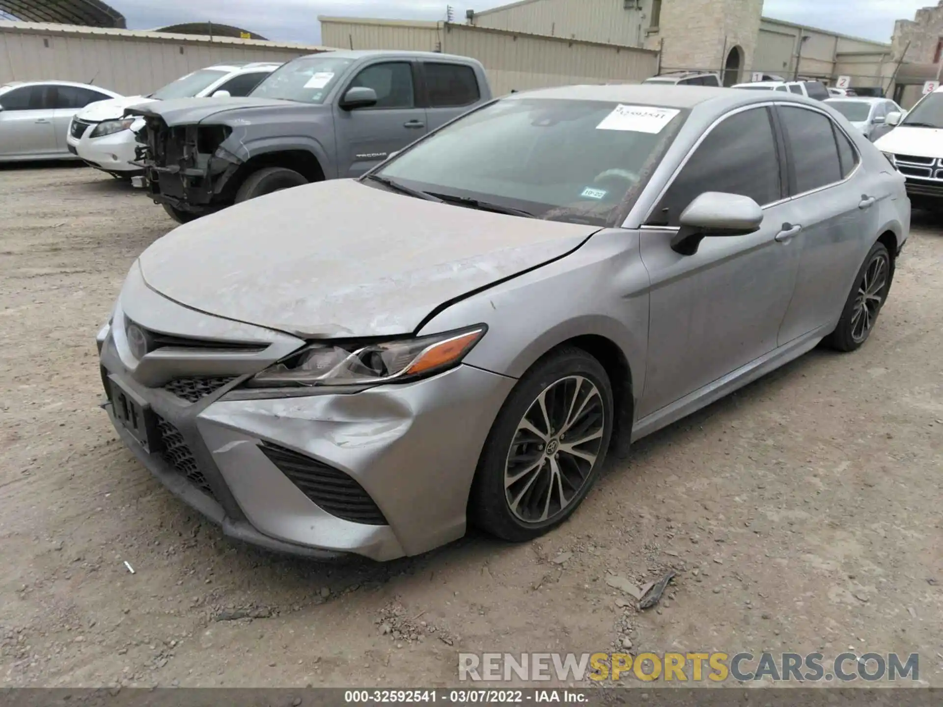 2 Photograph of a damaged car 4T1G11AK0LU510956 TOYOTA CAMRY 2020