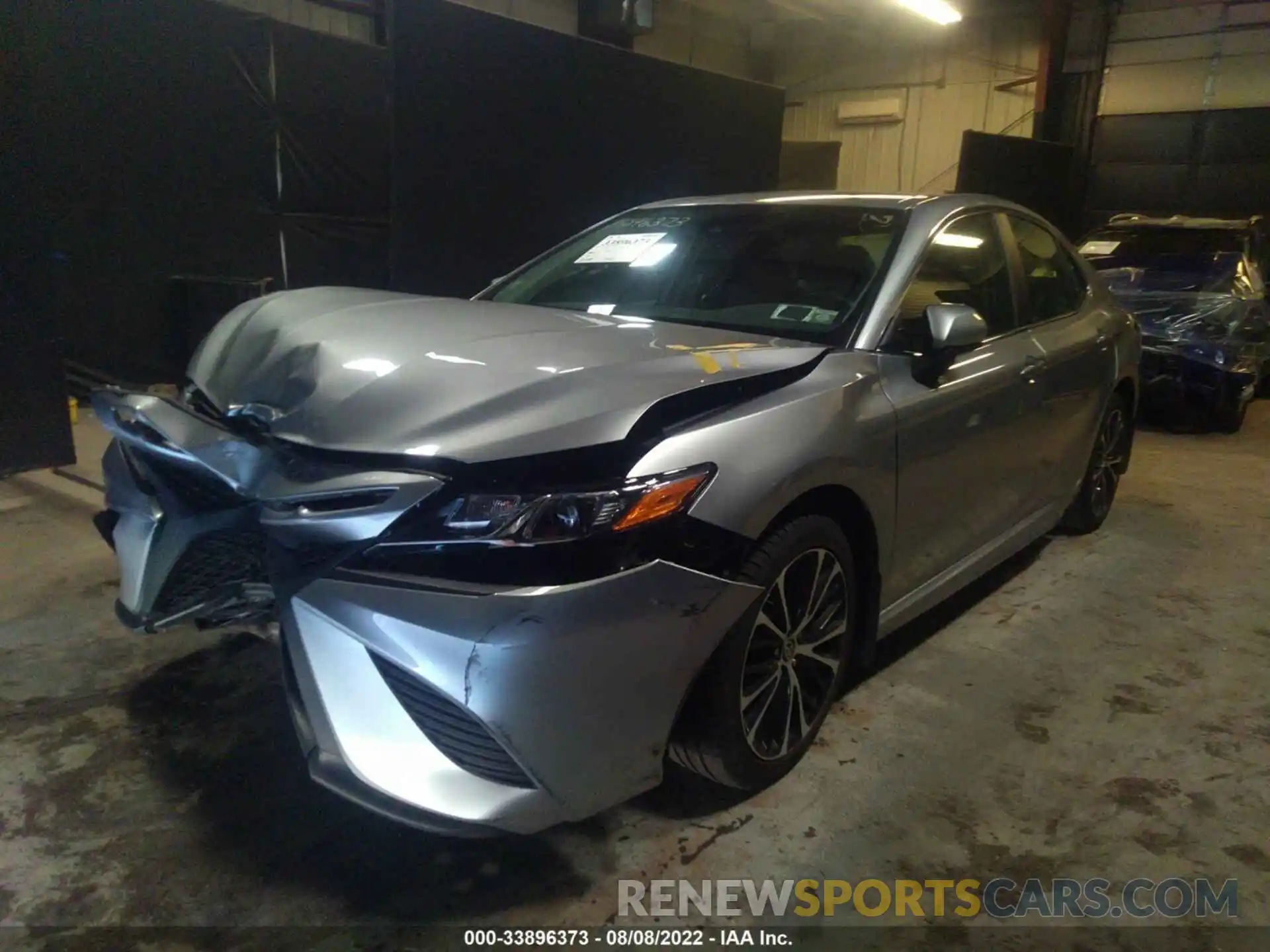 2 Photograph of a damaged car 4T1G11AK0LU511542 TOYOTA CAMRY 2020