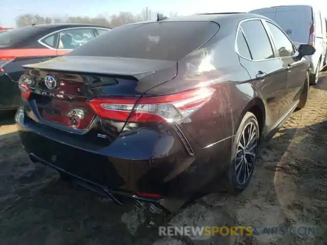 4 Photograph of a damaged car 4T1G11AK0LU865741 TOYOTA CAMRY 2020