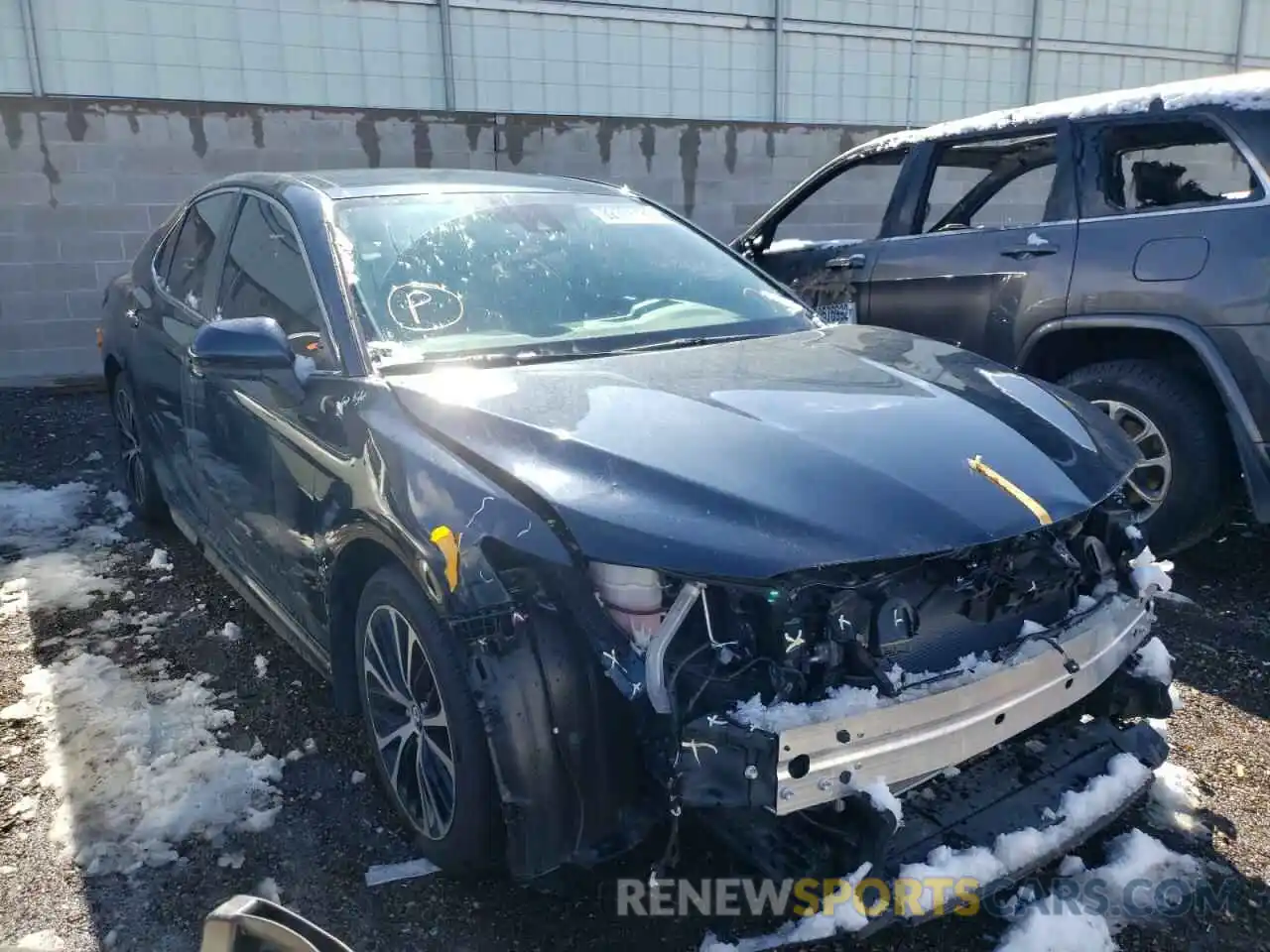 1 Photograph of a damaged car 4T1G11AK0LU865982 TOYOTA CAMRY 2020