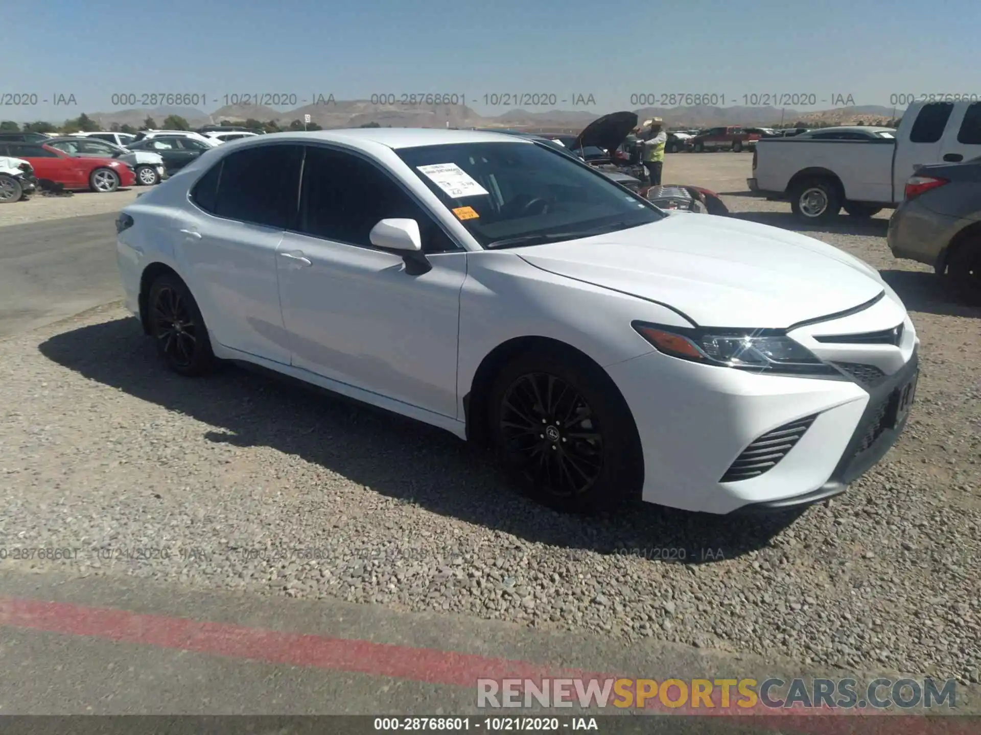 1 Photograph of a damaged car 4T1G11AK0LU871586 TOYOTA CAMRY 2020