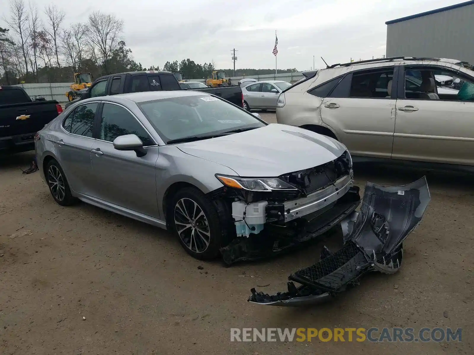 1 Photograph of a damaged car 4T1G11AK0LU879994 TOYOTA CAMRY 2020