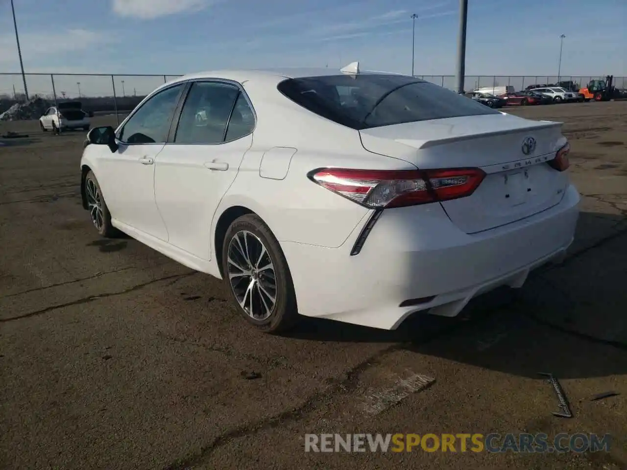 3 Photograph of a damaged car 4T1G11AK0LU887013 TOYOTA CAMRY 2020