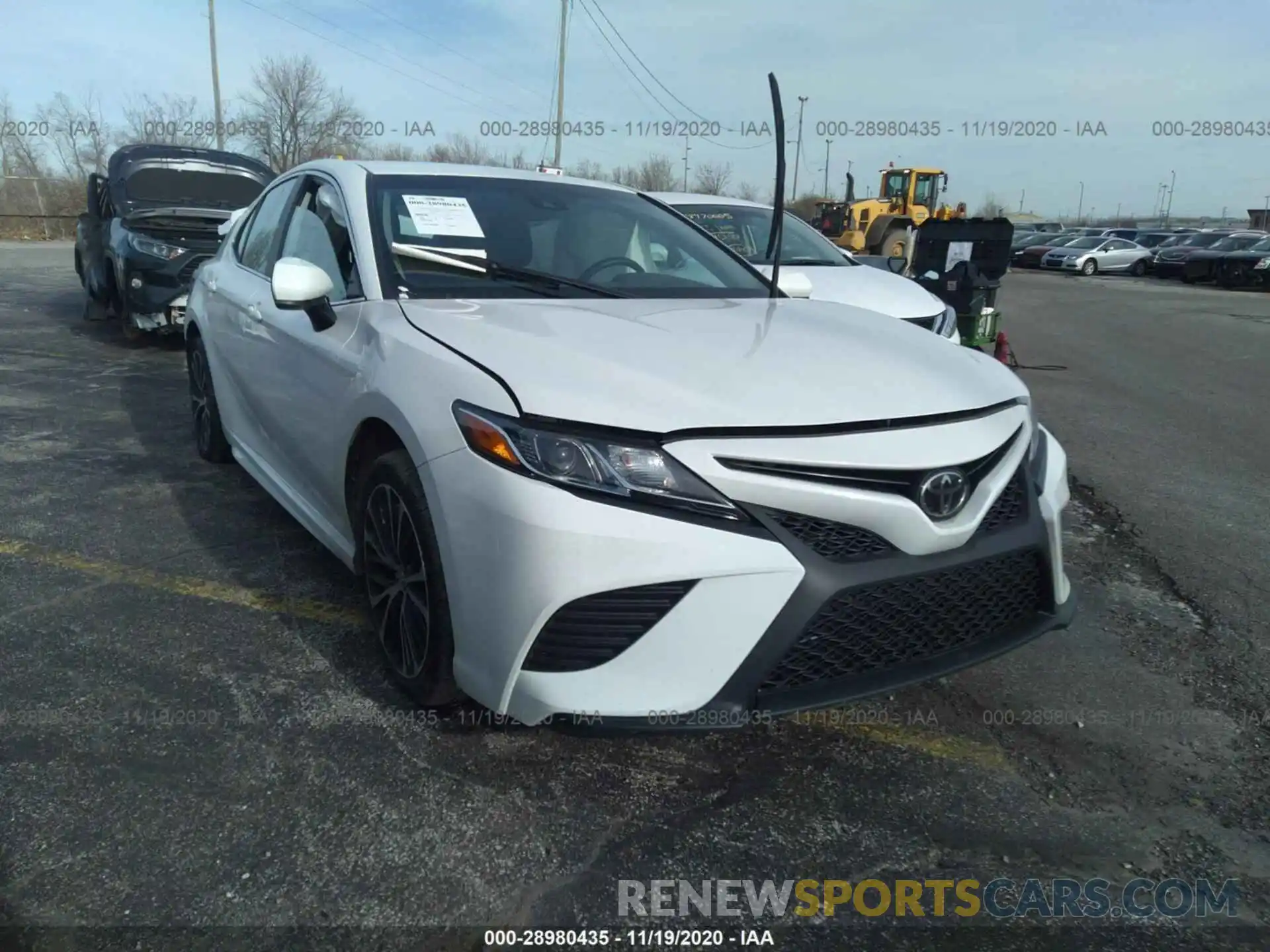 1 Photograph of a damaged car 4T1G11AK0LU887450 TOYOTA CAMRY 2020