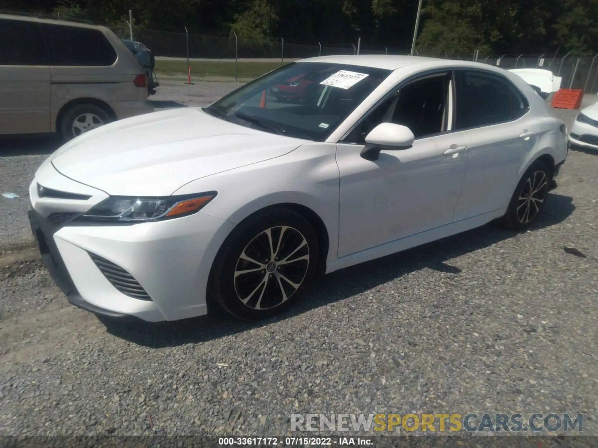 2 Photograph of a damaged car 4T1G11AK0LU891644 TOYOTA CAMRY 2020