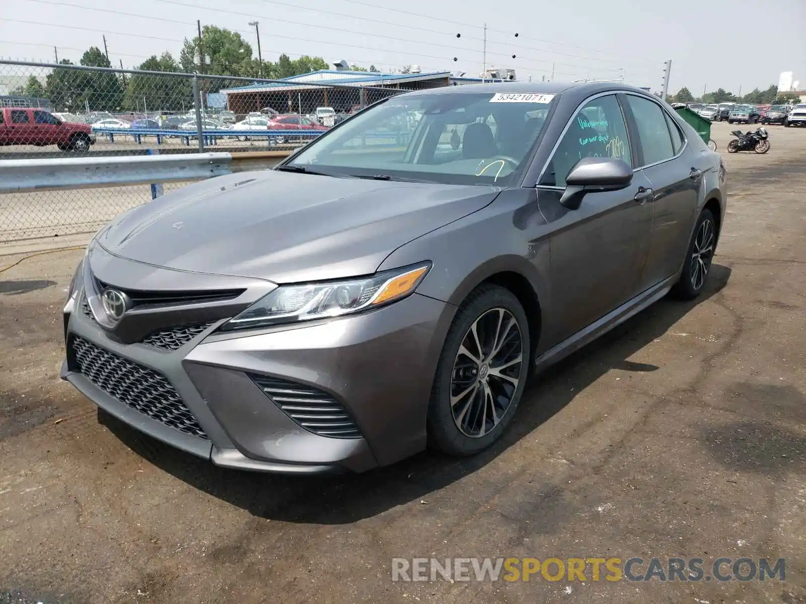 2 Photograph of a damaged car 4T1G11AK0LU894995 TOYOTA CAMRY 2020