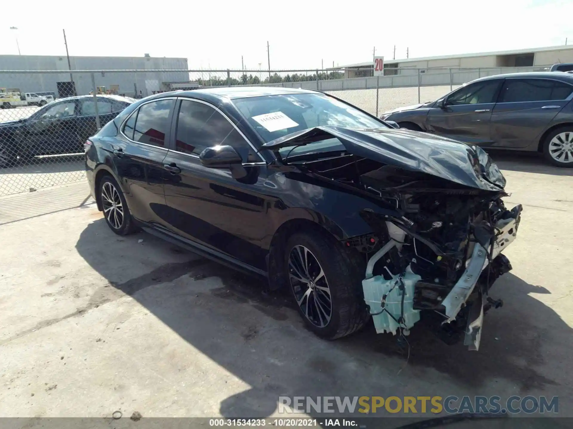 1 Photograph of a damaged car 4T1G11AK0LU896360 TOYOTA CAMRY 2020