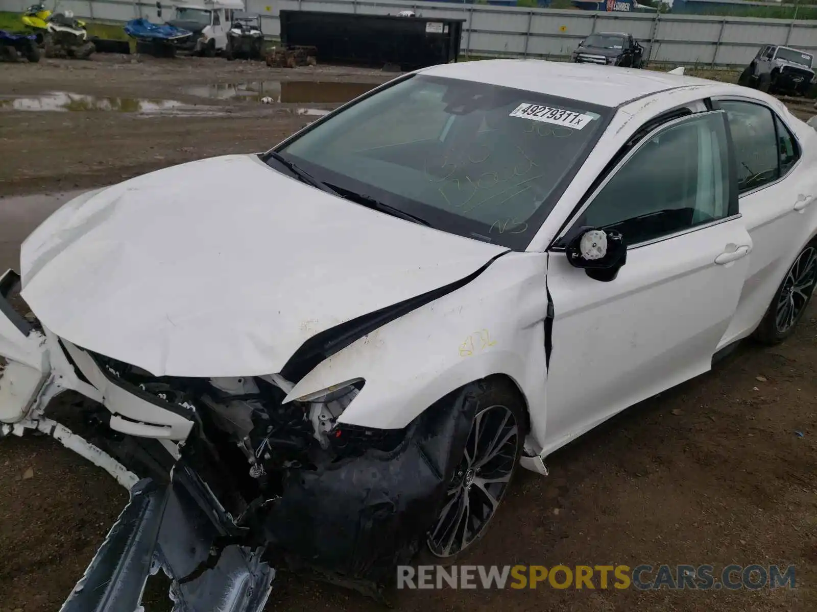 9 Photograph of a damaged car 4T1G11AK0LU897279 TOYOTA CAMRY 2020