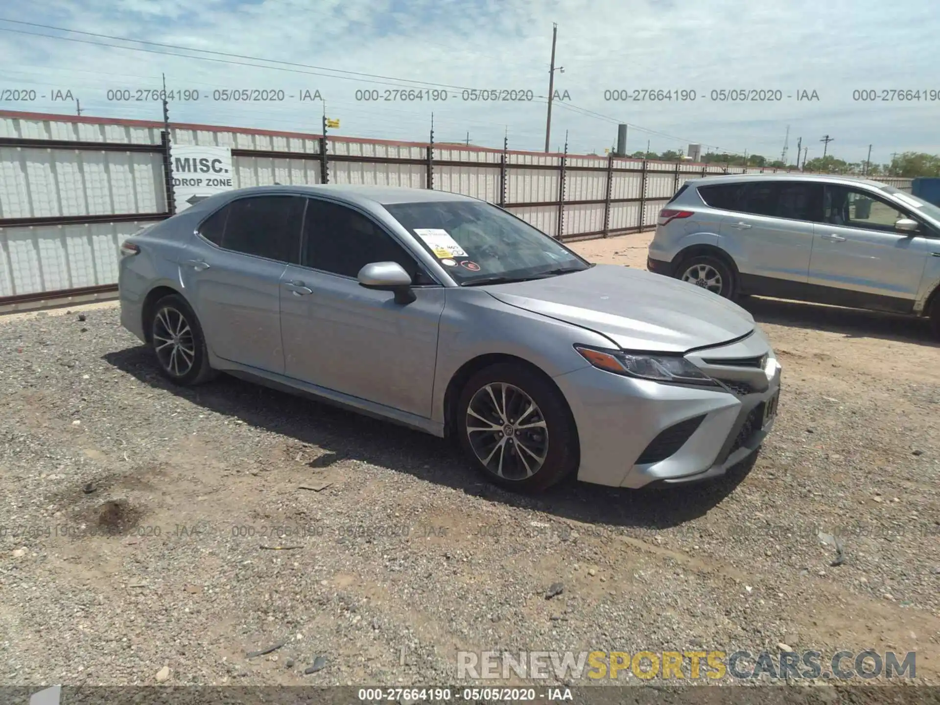 1 Photograph of a damaged car 4T1G11AK0LU898089 TOYOTA CAMRY 2020