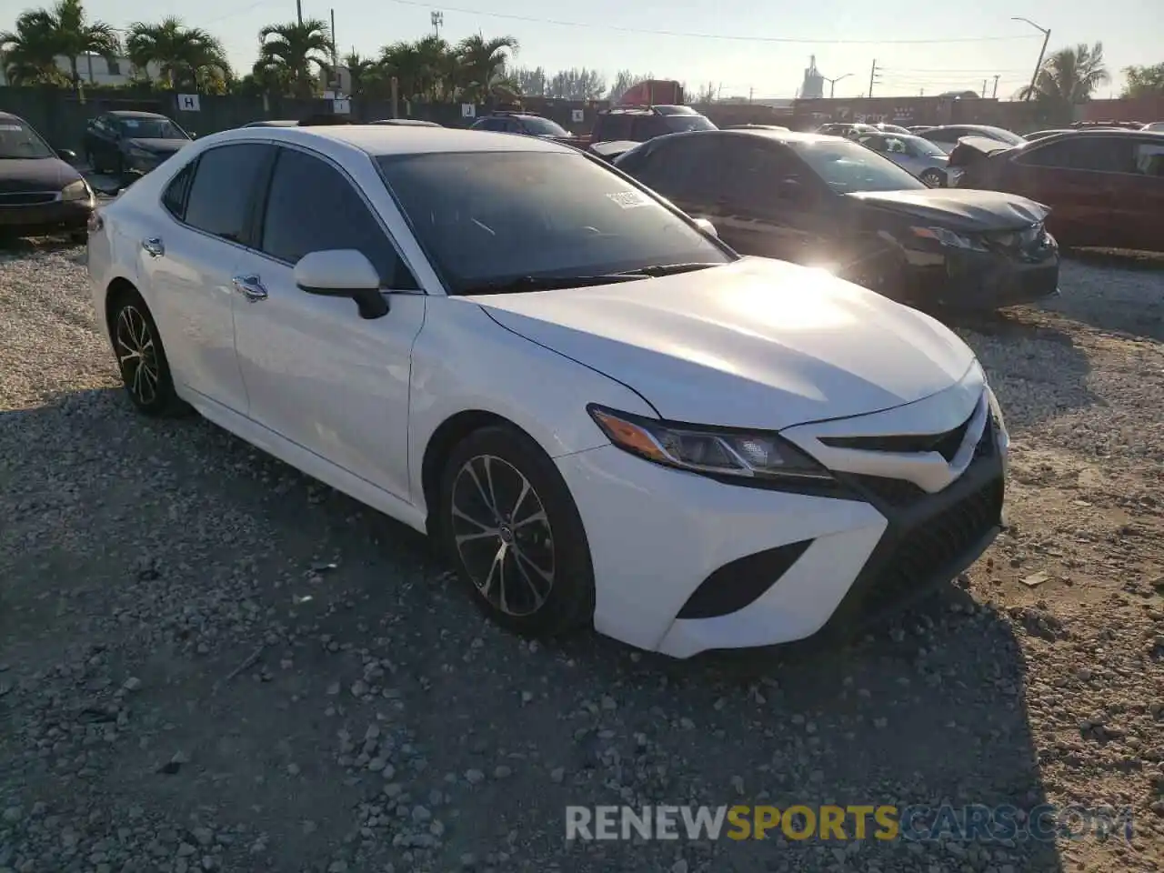 1 Photograph of a damaged car 4T1G11AK0LU900245 TOYOTA CAMRY 2020