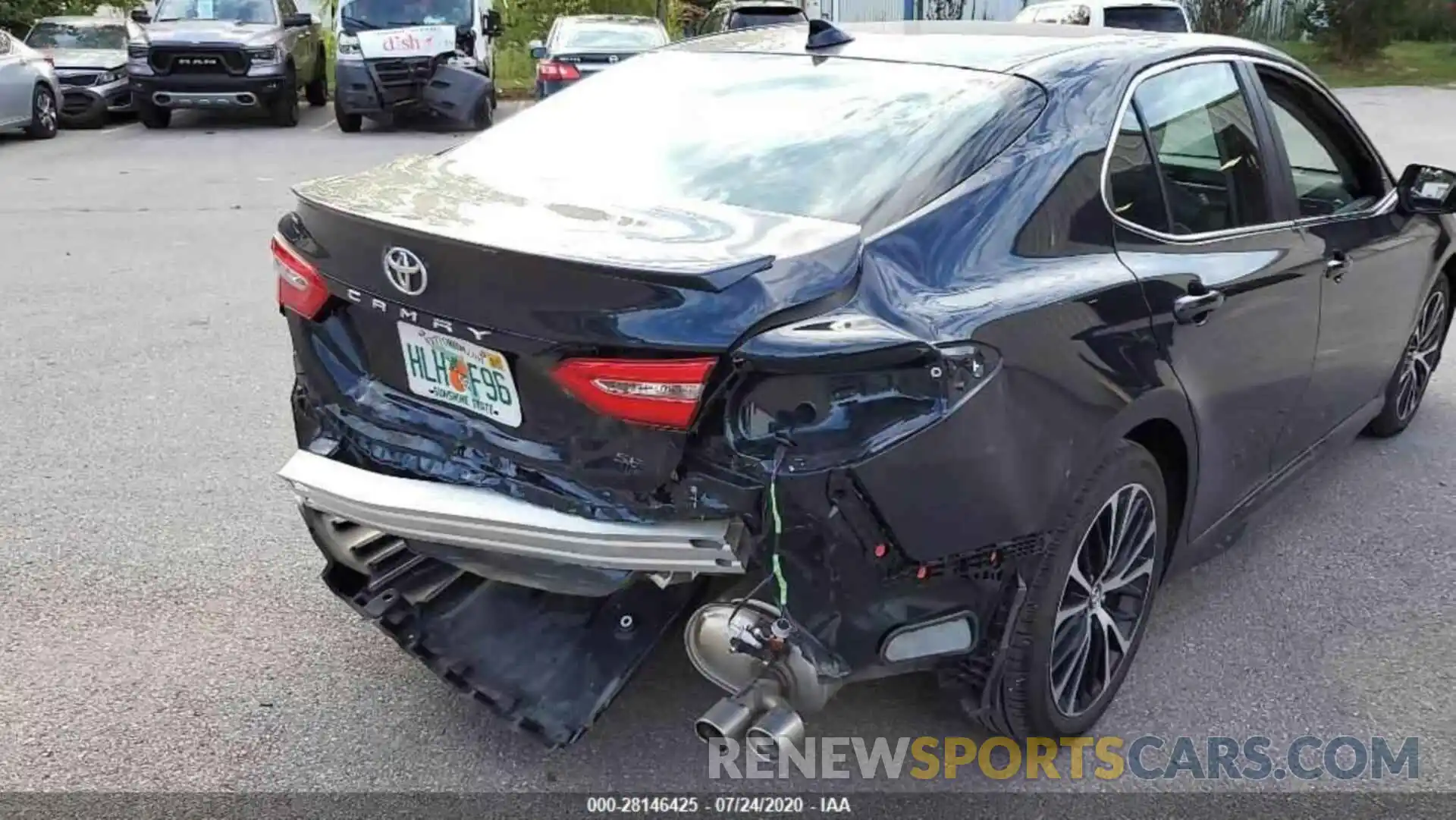 9 Photograph of a damaged car 4T1G11AK0LU901900 TOYOTA CAMRY 2020