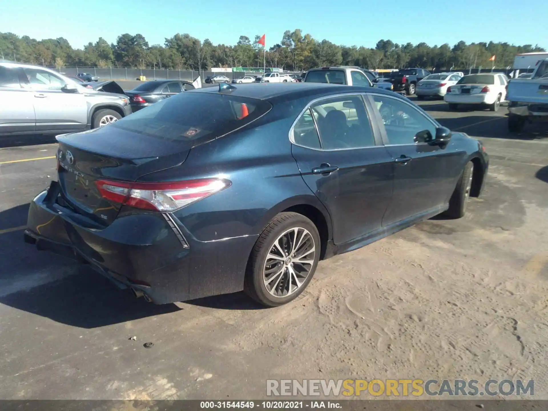 4 Photograph of a damaged car 4T1G11AK0LU902674 TOYOTA CAMRY 2020