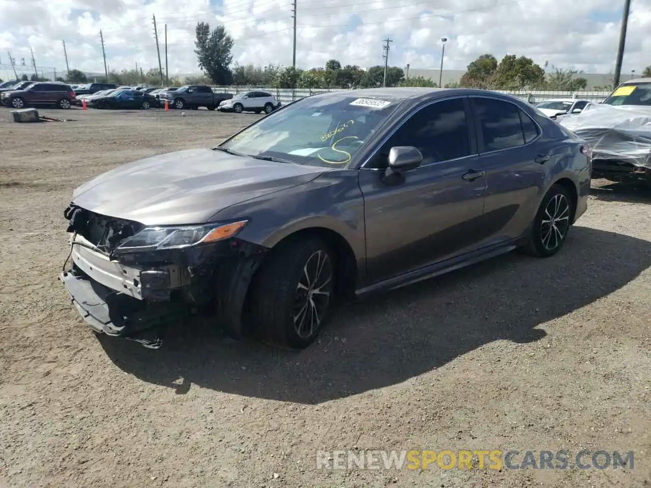 2 Photograph of a damaged car 4T1G11AK0LU903307 TOYOTA CAMRY 2020