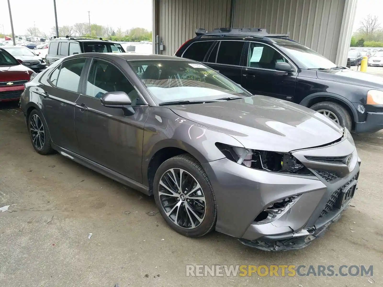 1 Photograph of a damaged car 4T1G11AK0LU904960 TOYOTA CAMRY 2020