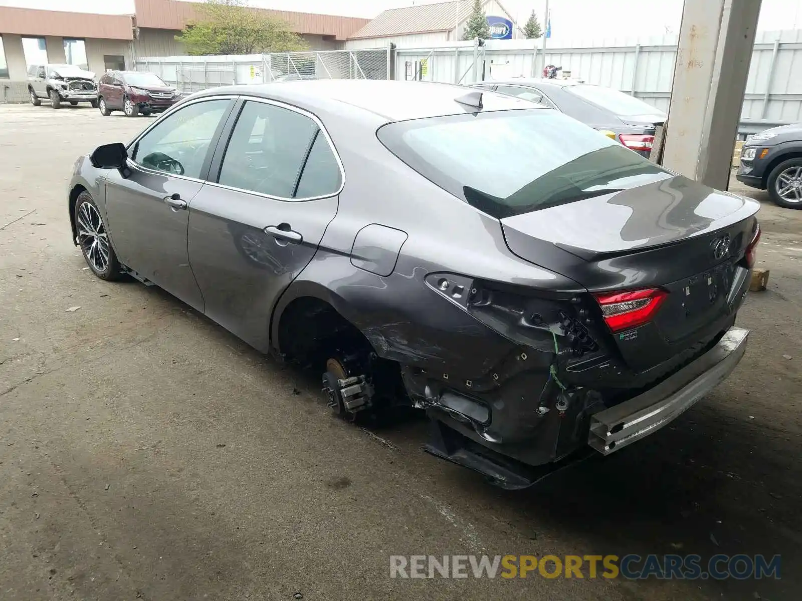 3 Photograph of a damaged car 4T1G11AK0LU904960 TOYOTA CAMRY 2020