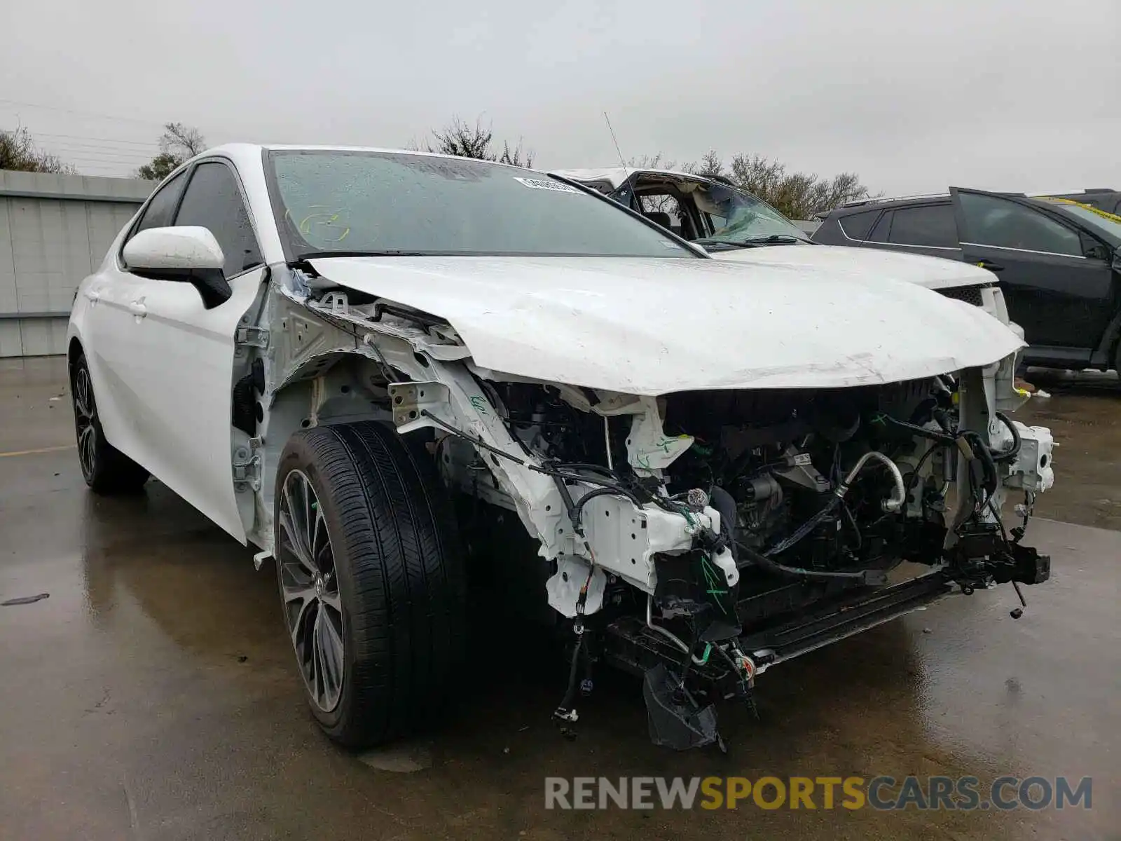 1 Photograph of a damaged car 4T1G11AK0LU912699 TOYOTA CAMRY 2020