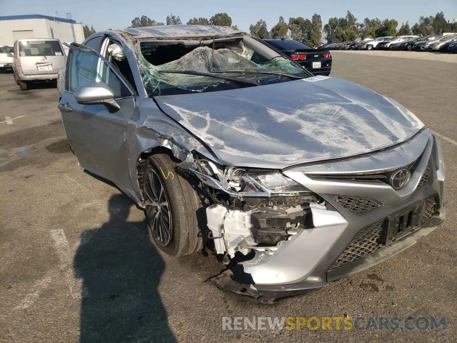 9 Photograph of a damaged car 4T1G11AK0LU914405 TOYOTA CAMRY 2020