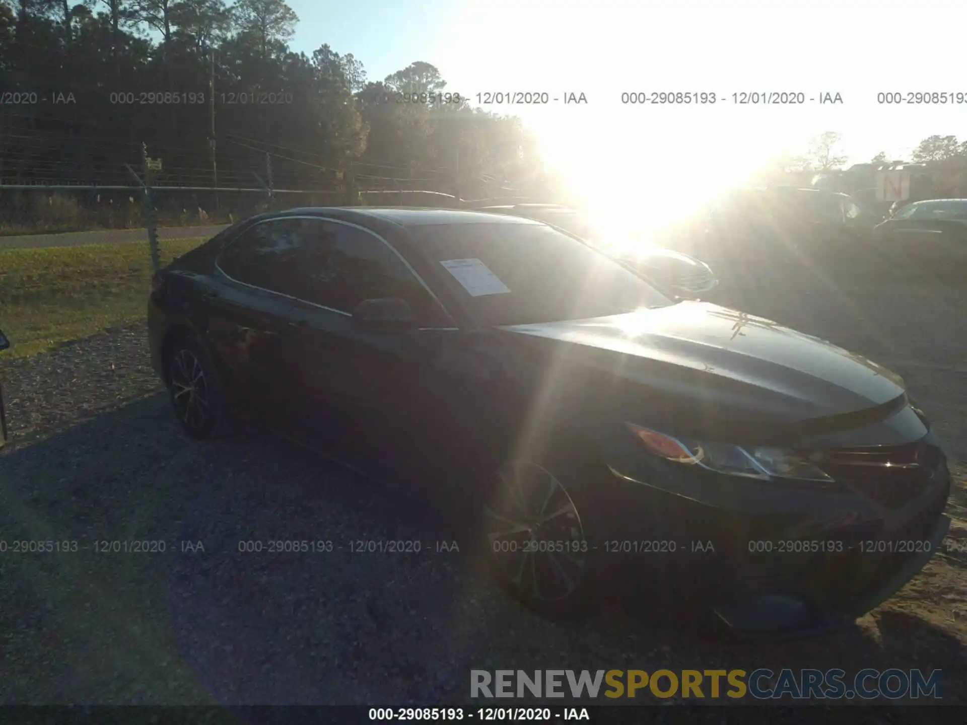 1 Photograph of a damaged car 4T1G11AK0LU921645 TOYOTA CAMRY 2020