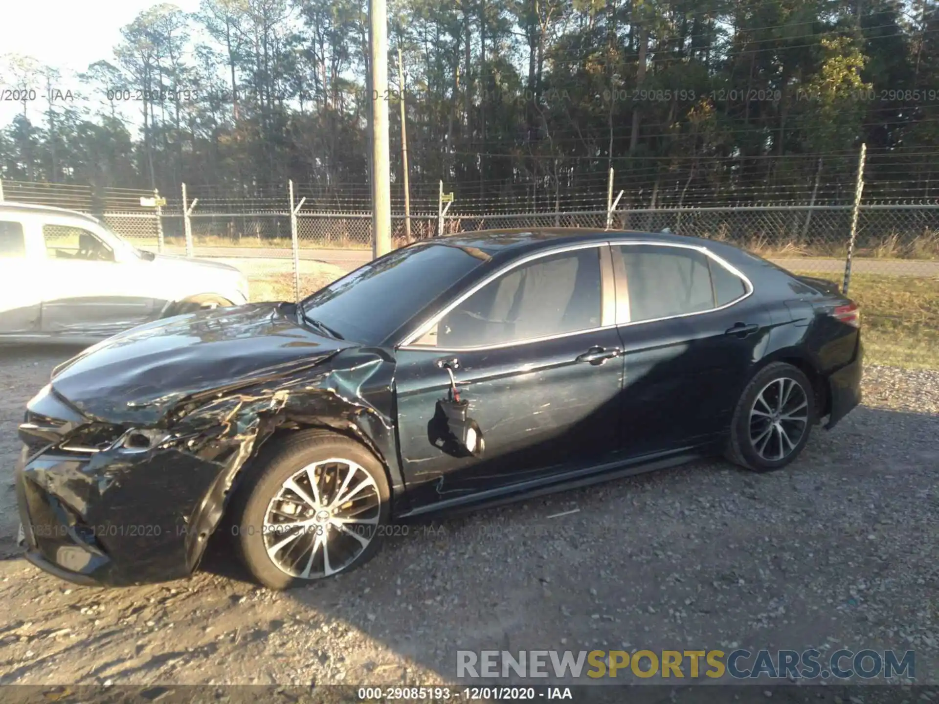 2 Photograph of a damaged car 4T1G11AK0LU921645 TOYOTA CAMRY 2020