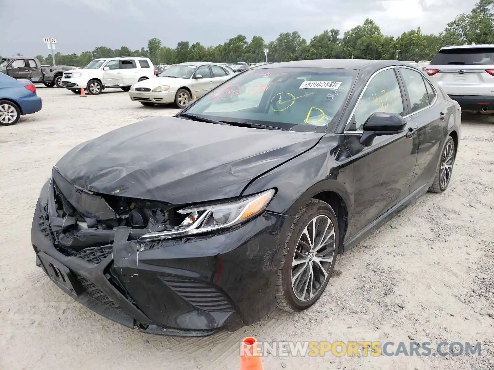 2 Photograph of a damaged car 4T1G11AK0LU927686 TOYOTA CAMRY 2020