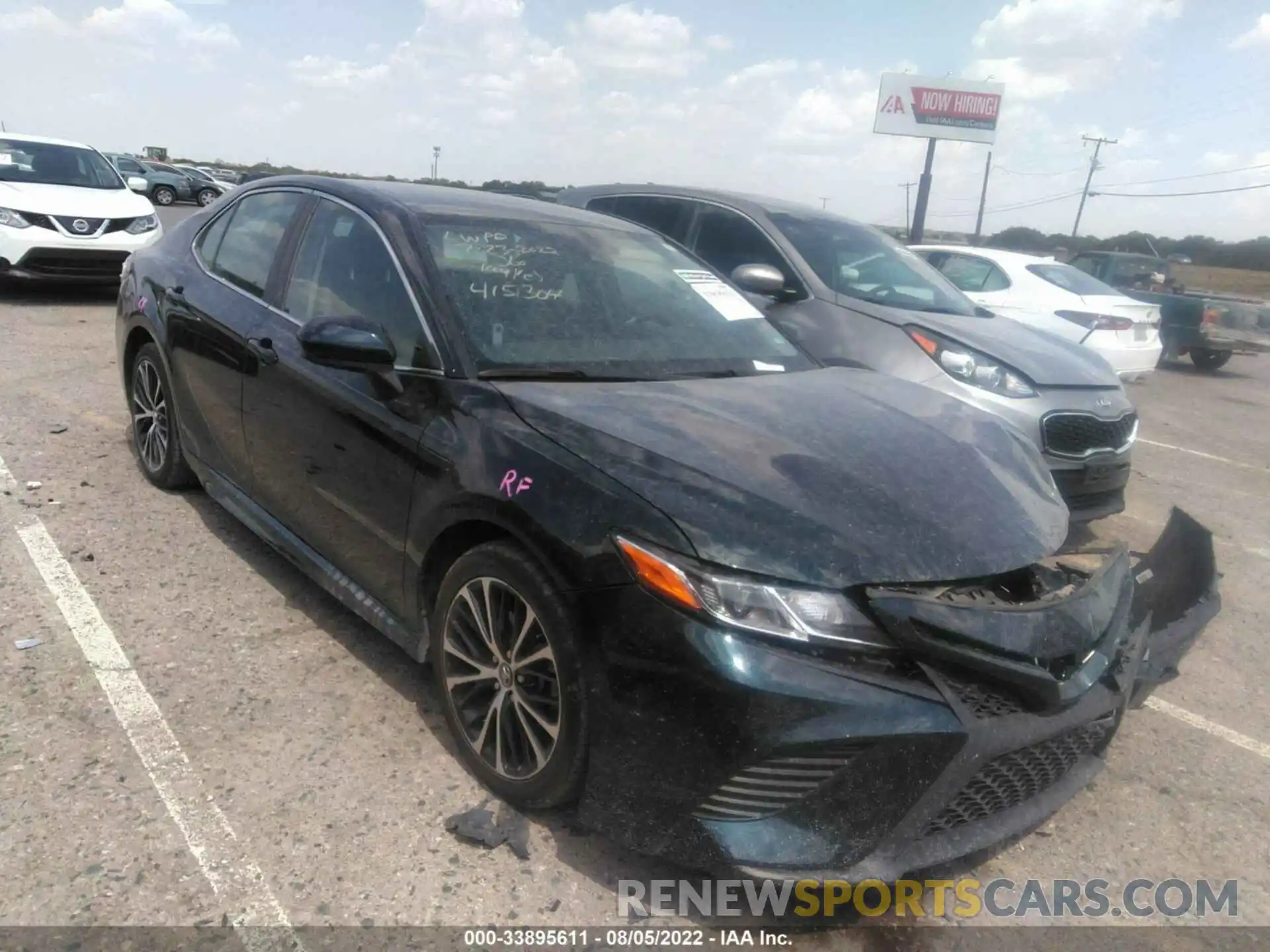 1 Photograph of a damaged car 4T1G11AK0LU929809 TOYOTA CAMRY 2020