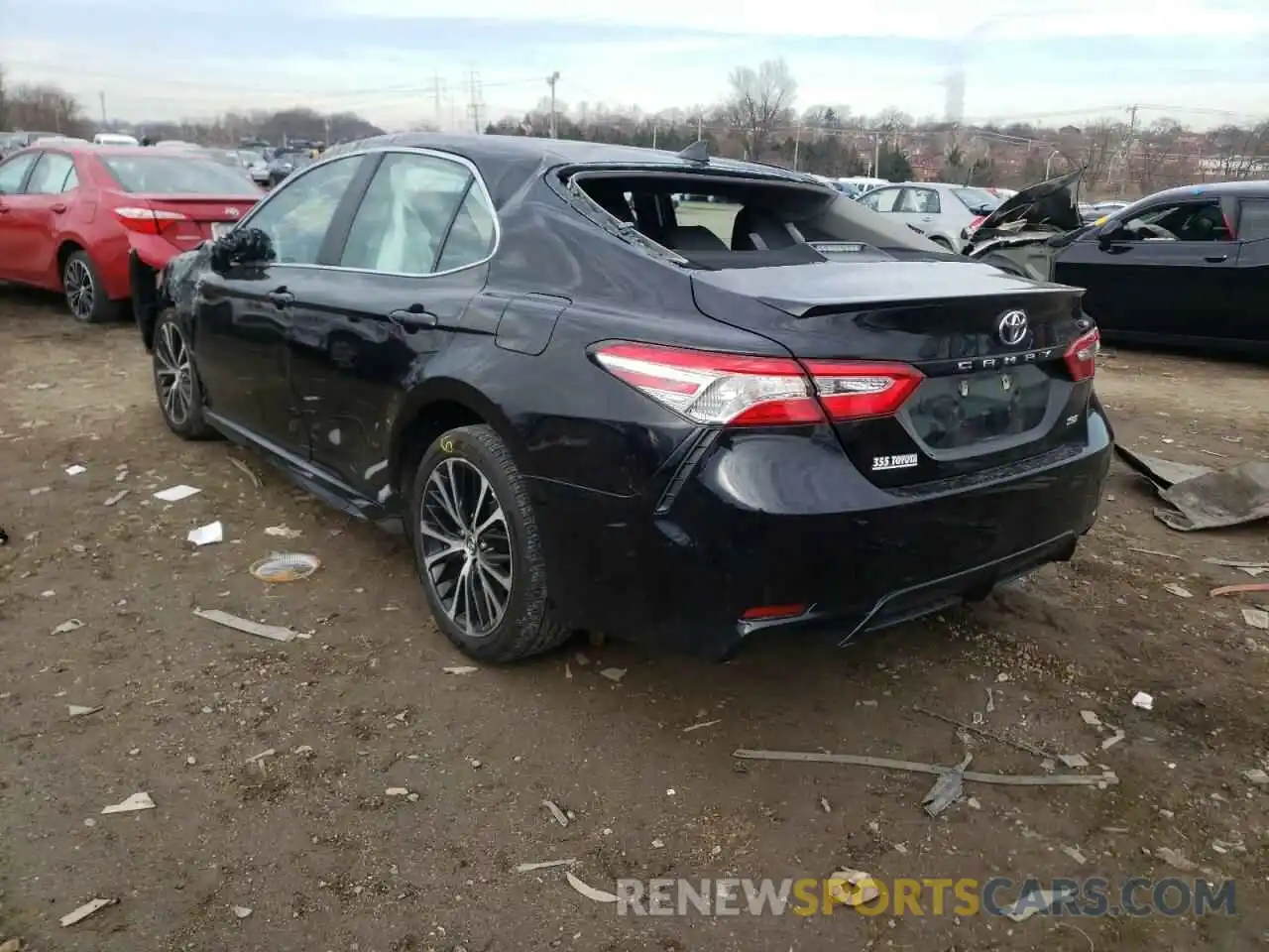 3 Photograph of a damaged car 4T1G11AK0LU932614 TOYOTA CAMRY 2020