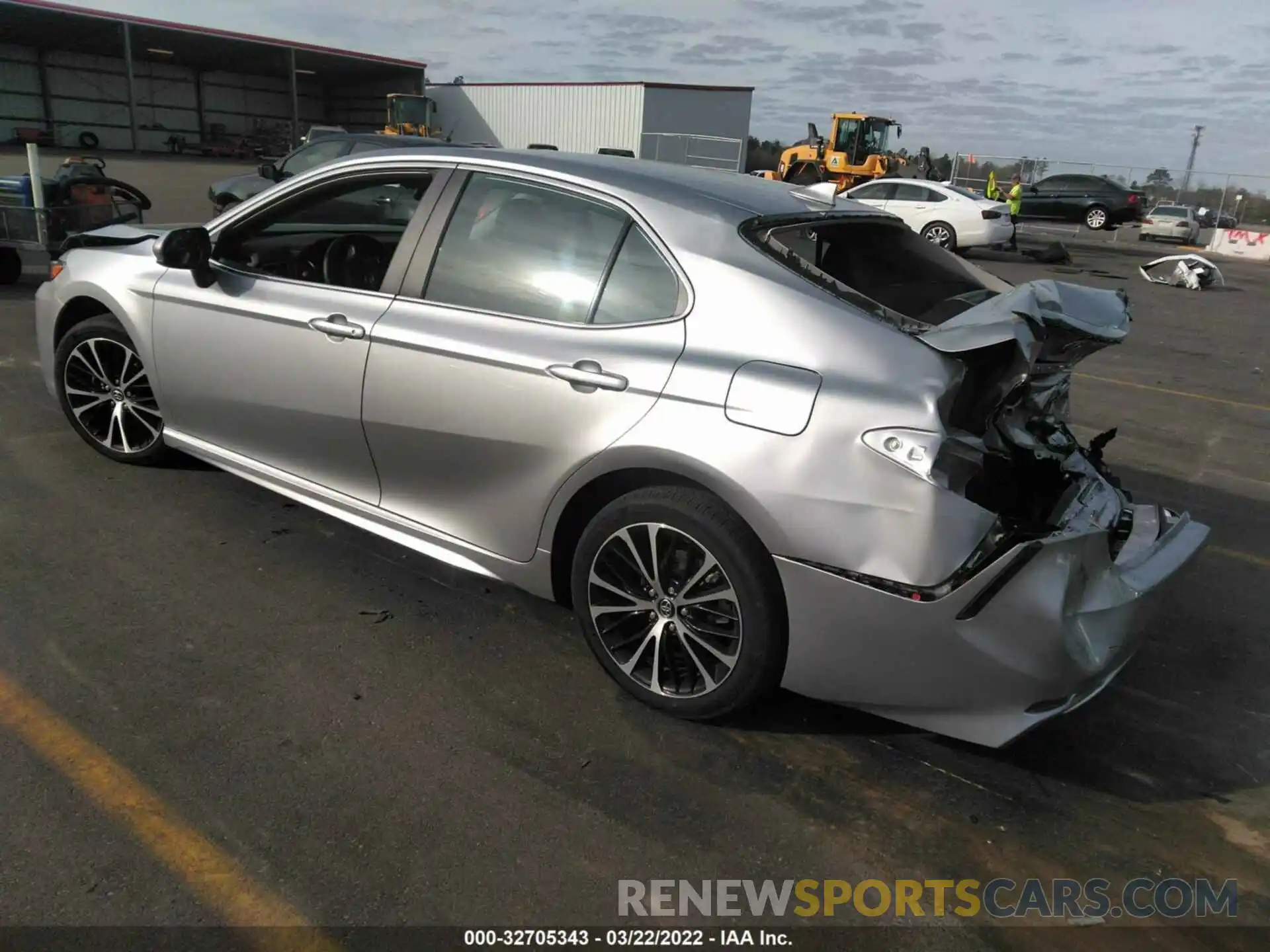 3 Photograph of a damaged car 4T1G11AK0LU933701 TOYOTA CAMRY 2020