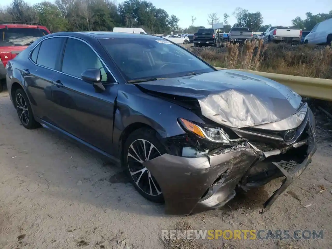 1 Photograph of a damaged car 4T1G11AK0LU941300 TOYOTA CAMRY 2020