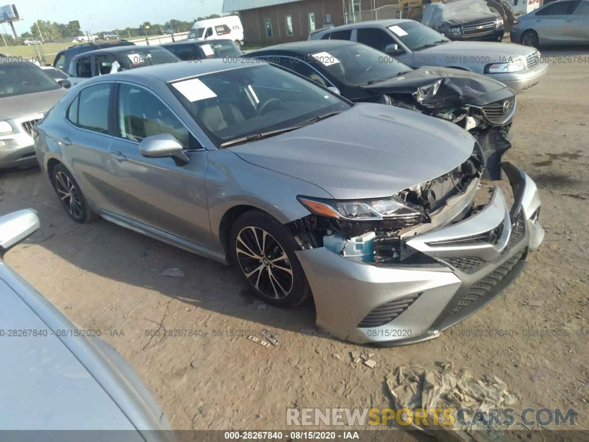 1 Photograph of a damaged car 4T1G11AK0LU944293 TOYOTA CAMRY 2020