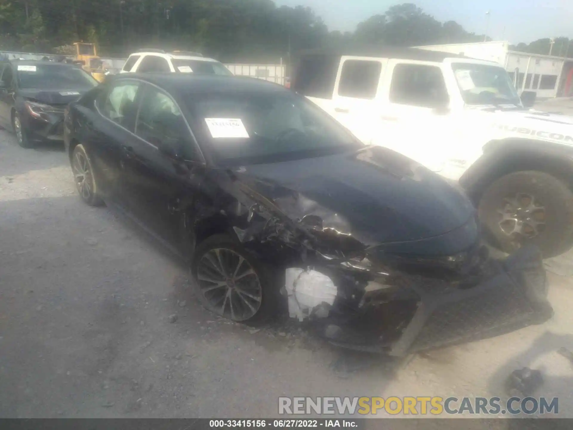 1 Photograph of a damaged car 4T1G11AK0LU949879 TOYOTA CAMRY 2020