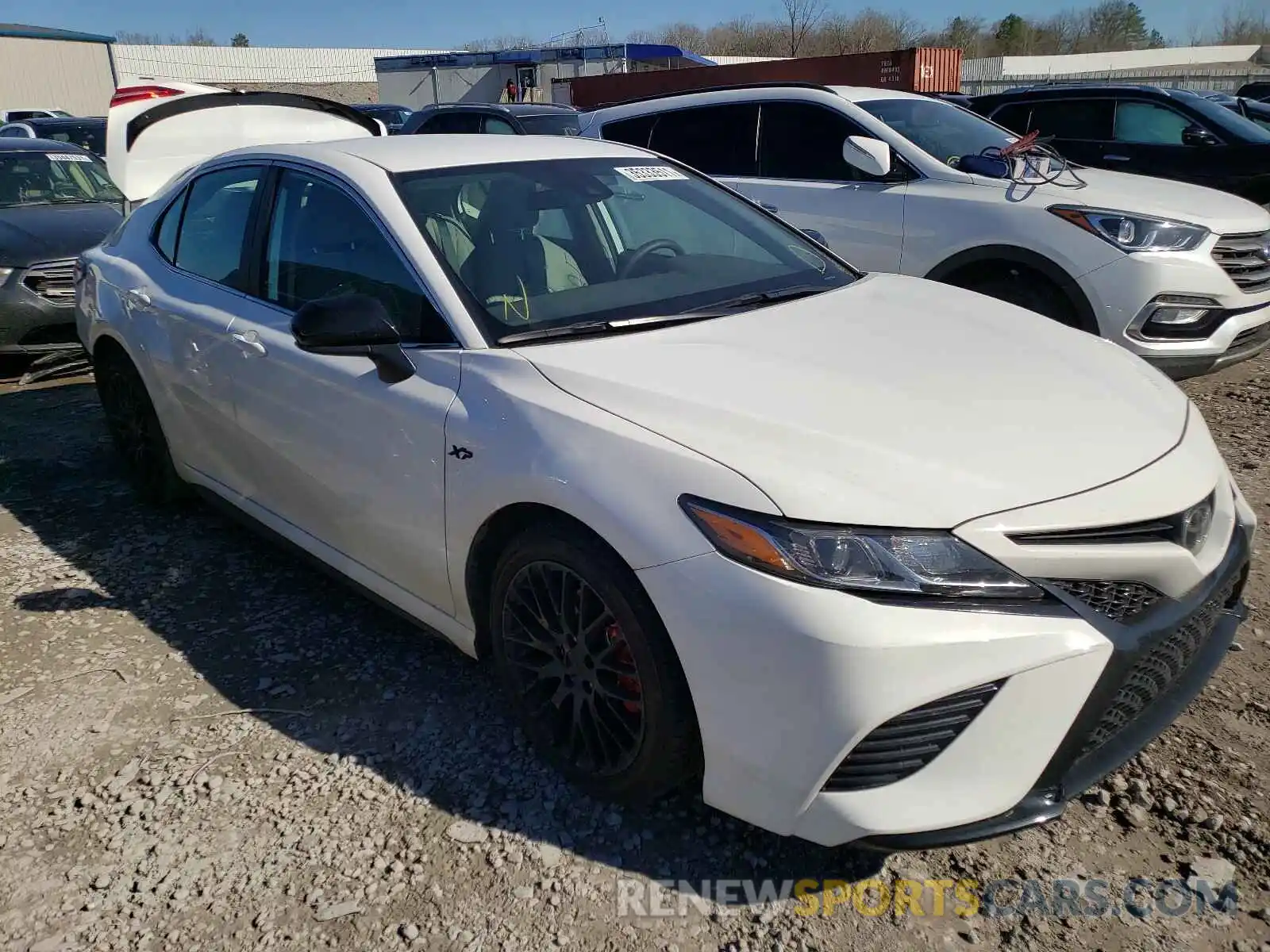 1 Photograph of a damaged car 4T1G11AK0LU963944 TOYOTA CAMRY 2020