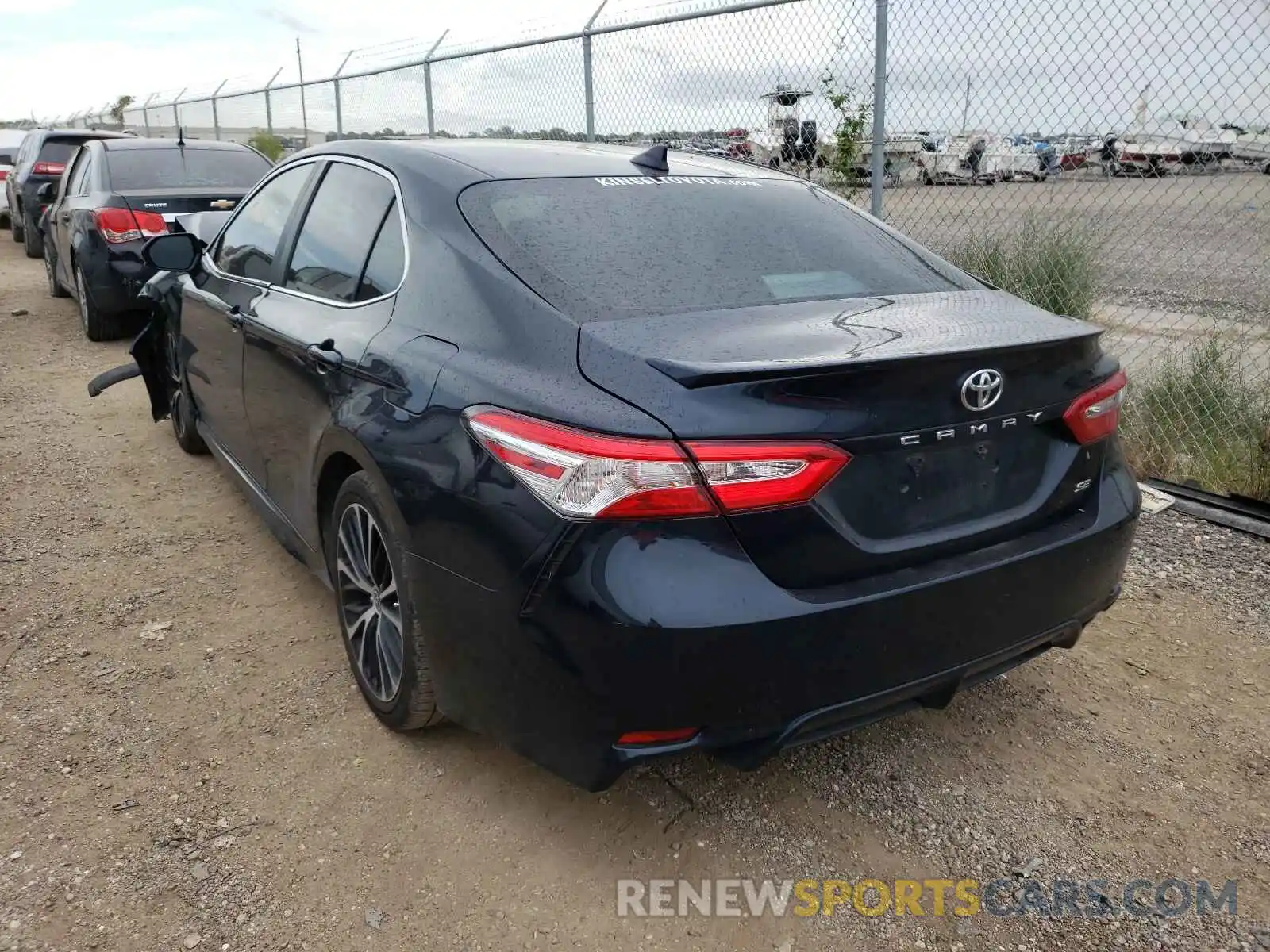 3 Photograph of a damaged car 4T1G11AK0LU966505 TOYOTA CAMRY 2020