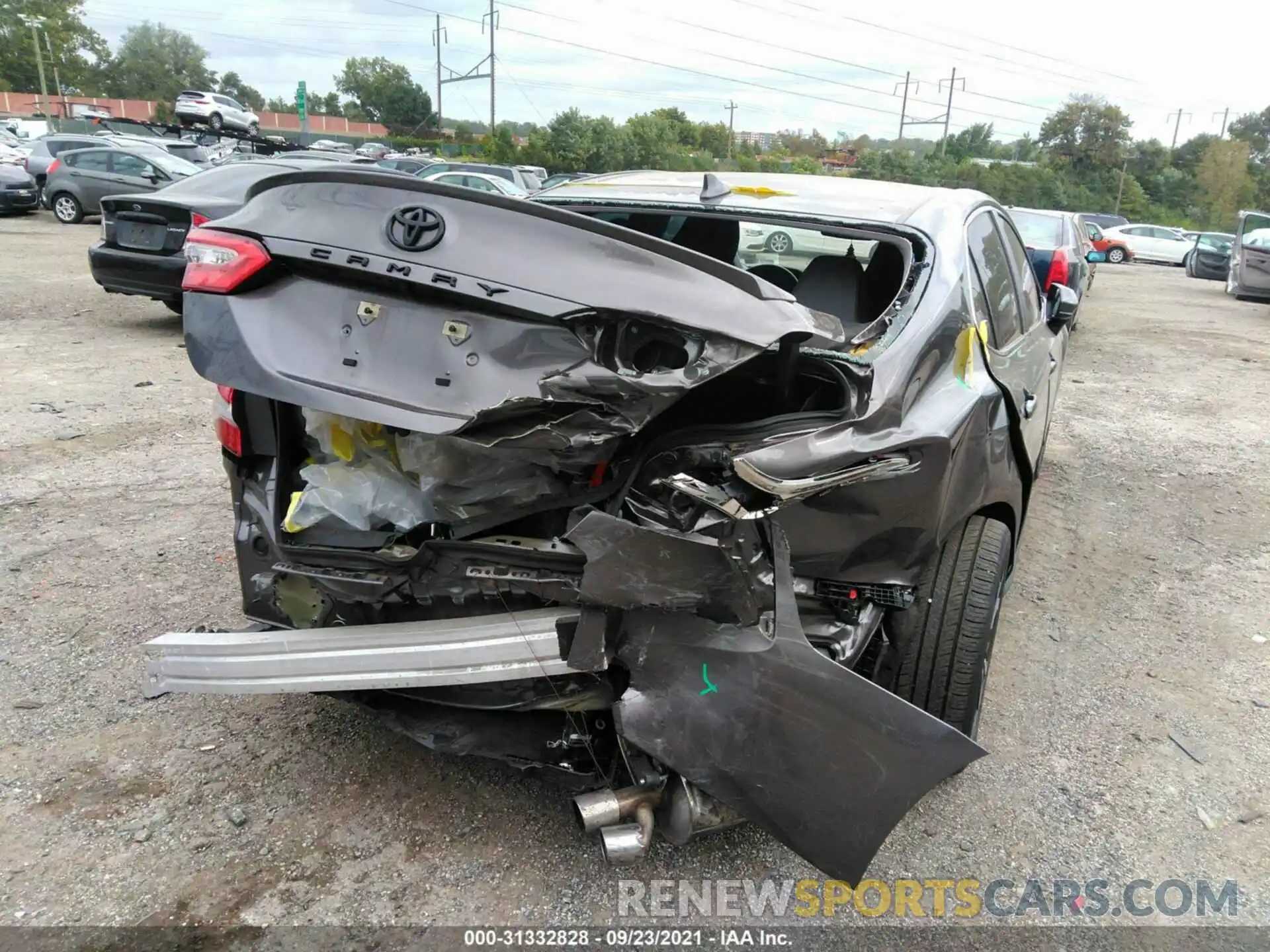 6 Photograph of a damaged car 4T1G11AK0LU968500 TOYOTA CAMRY 2020