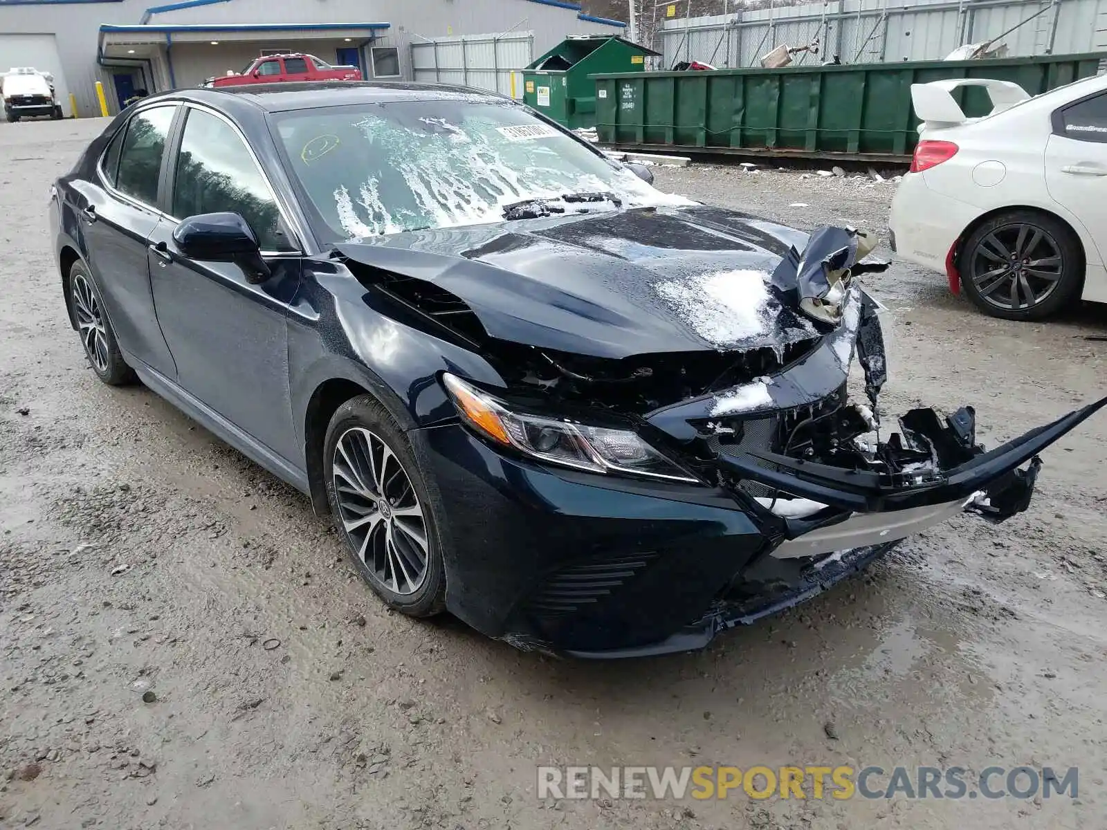 1 Photograph of a damaged car 4T1G11AK0LU969386 TOYOTA CAMRY 2020