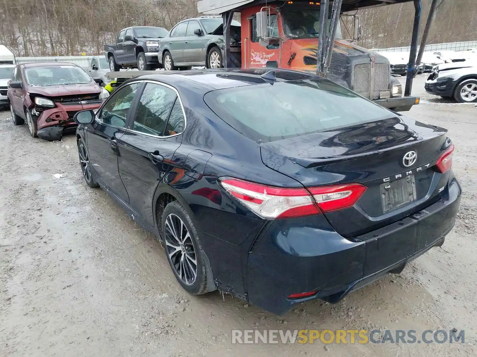 3 Photograph of a damaged car 4T1G11AK0LU969386 TOYOTA CAMRY 2020