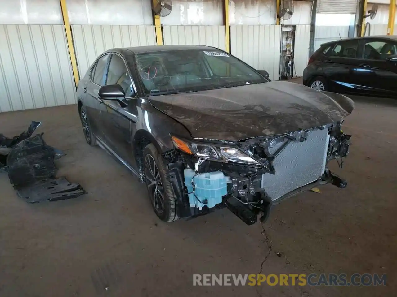 1 Photograph of a damaged car 4T1G11AK0LU969968 TOYOTA CAMRY 2020